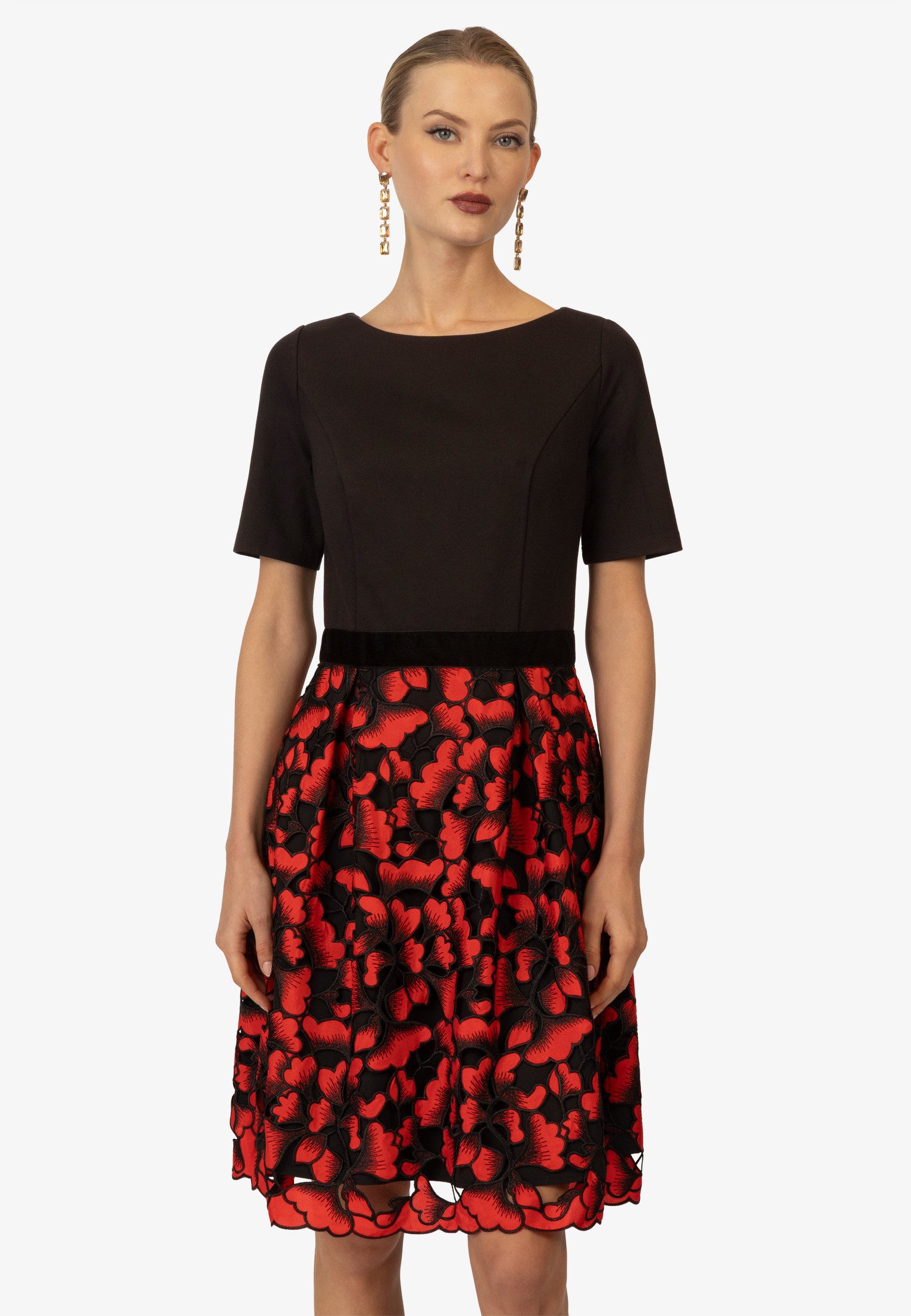 Kraimod Cocktailkleid mit floraler Spitze und günstig online kaufen