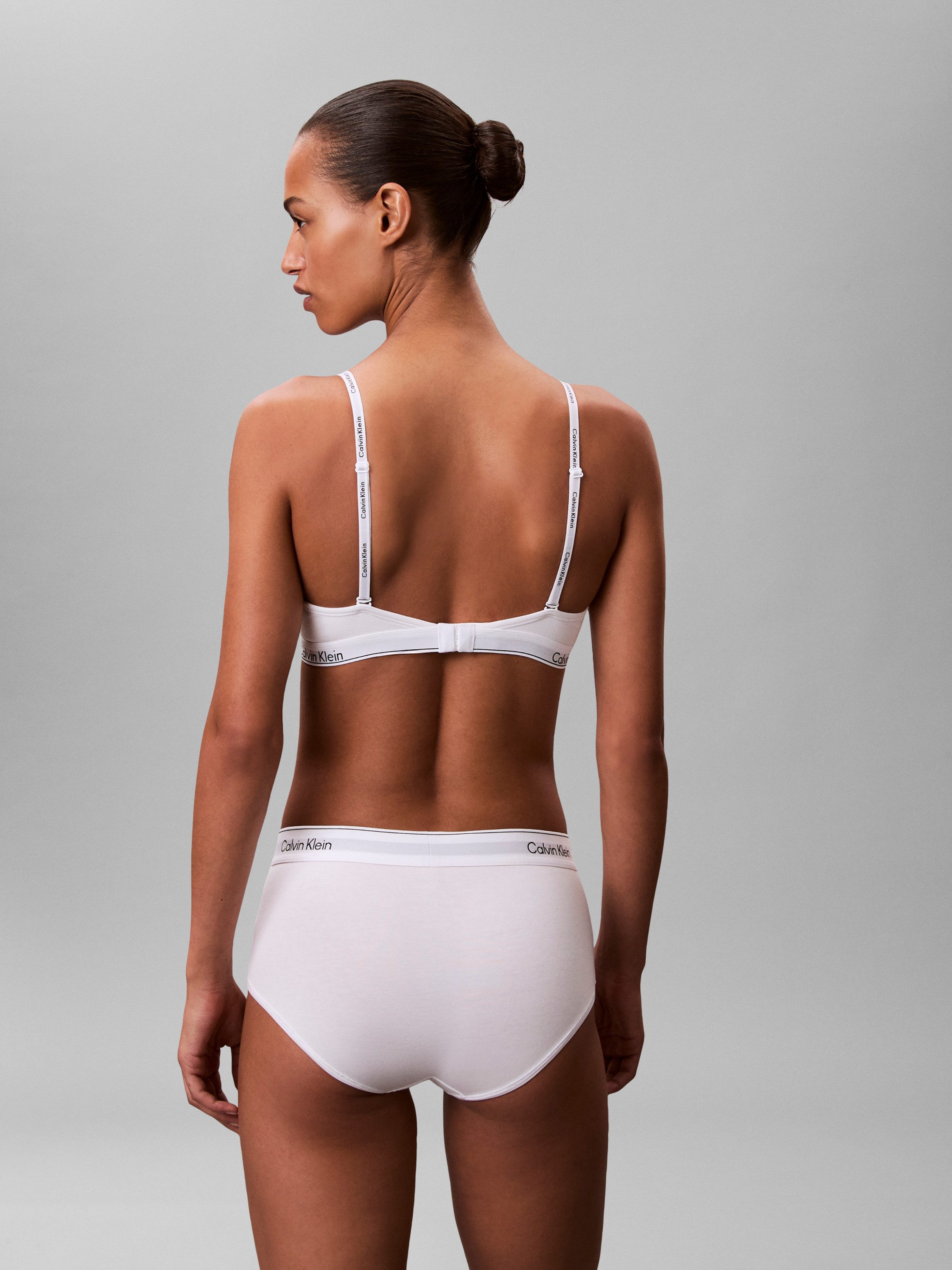 Calvin Klein Underwear Bügel-BH LIGHTLY LINED DEMI mit Logoschriftzug am Träger