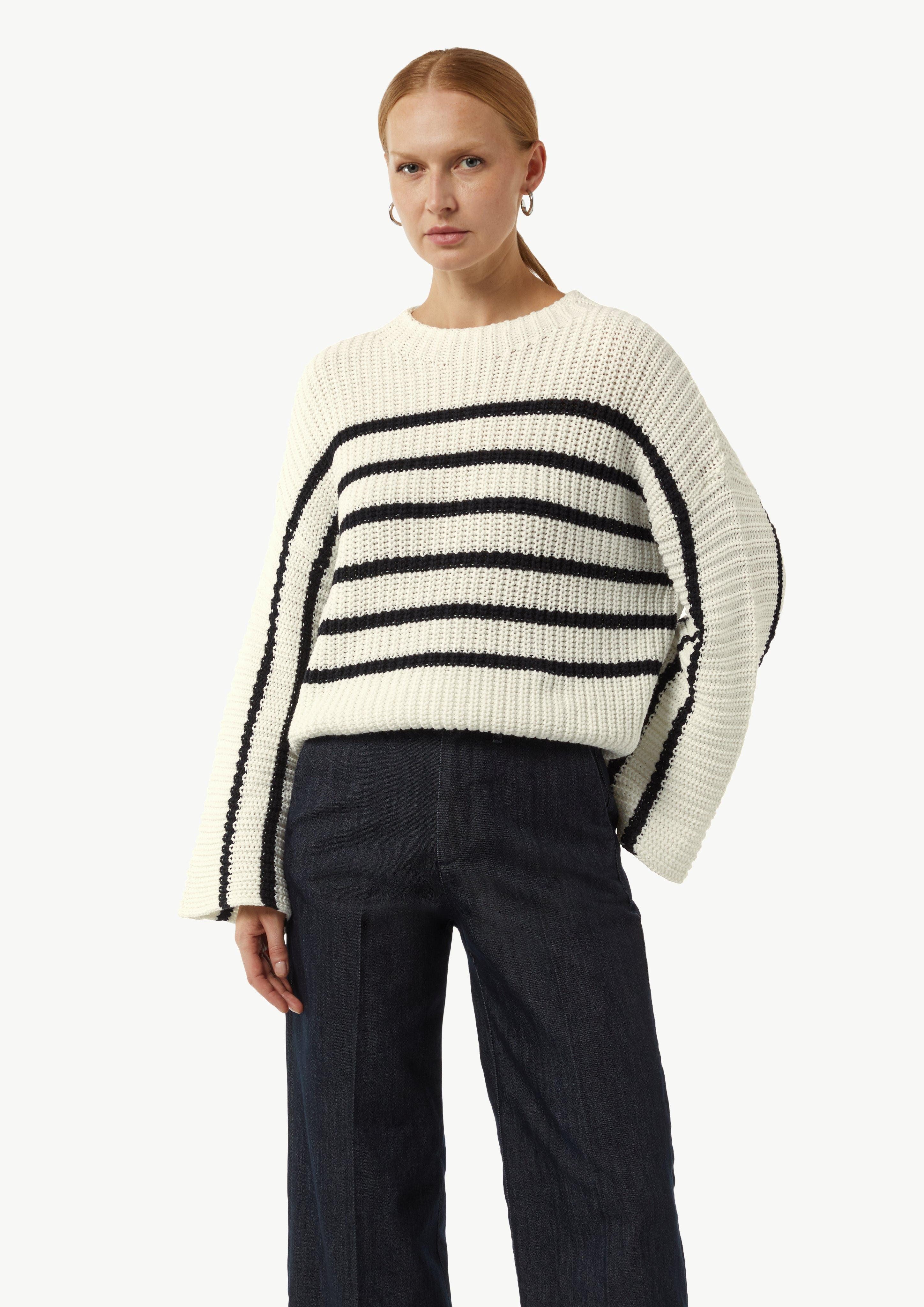 Langarmshirt Gestreifter Strickpullover mit Trompeten-Ärmeln