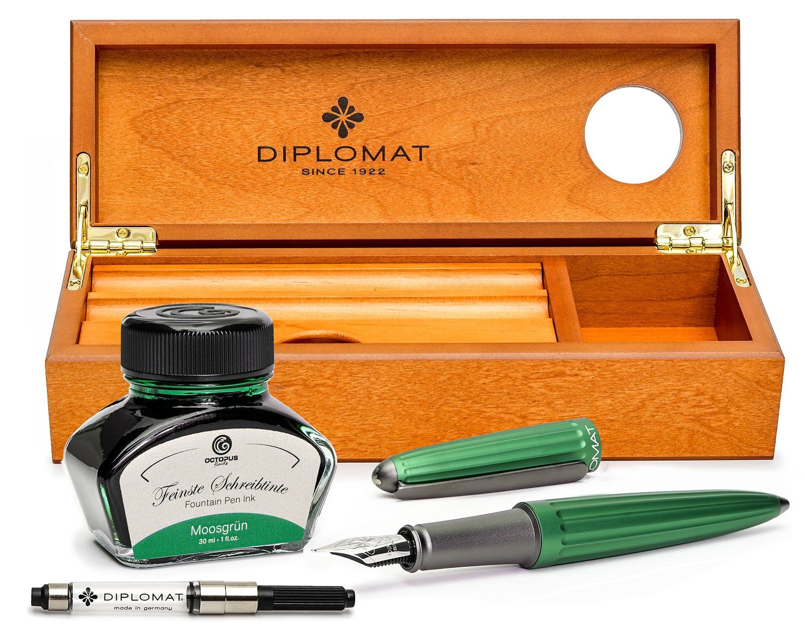 DIPLOMAT Füllhalter Füllhalter Set Diplomat Aero grün mit Tinte, Stärke M, (Komplett-Set mit Tintenkonverter, Schreibtinte Moosgrün von Octopus Fluids und Holzetui), MADE IN GERMANY
