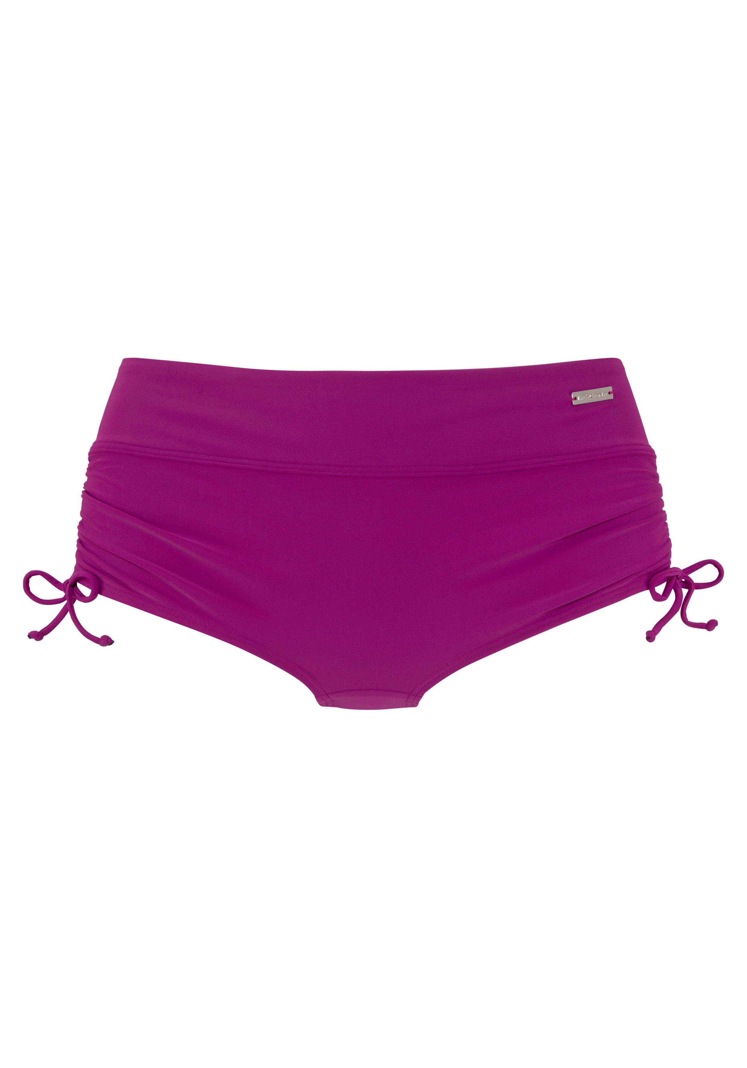 LASCANA Bikini-Hotpants mit seitlicher Raffung mehr