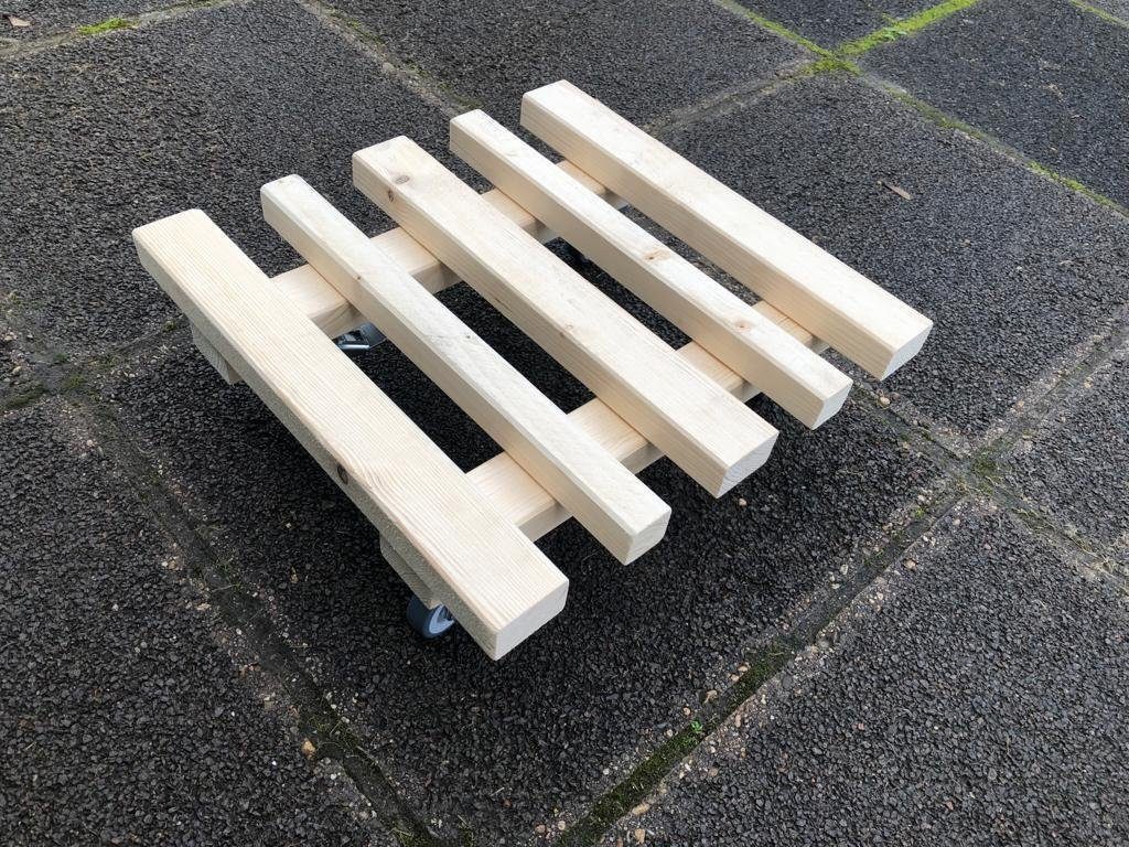 Schlögel Pflanzenroller Pflanzenroller Scandi-Design TNC200 Vollholzroller aus Nadelholz, sehr stabile Ausführung