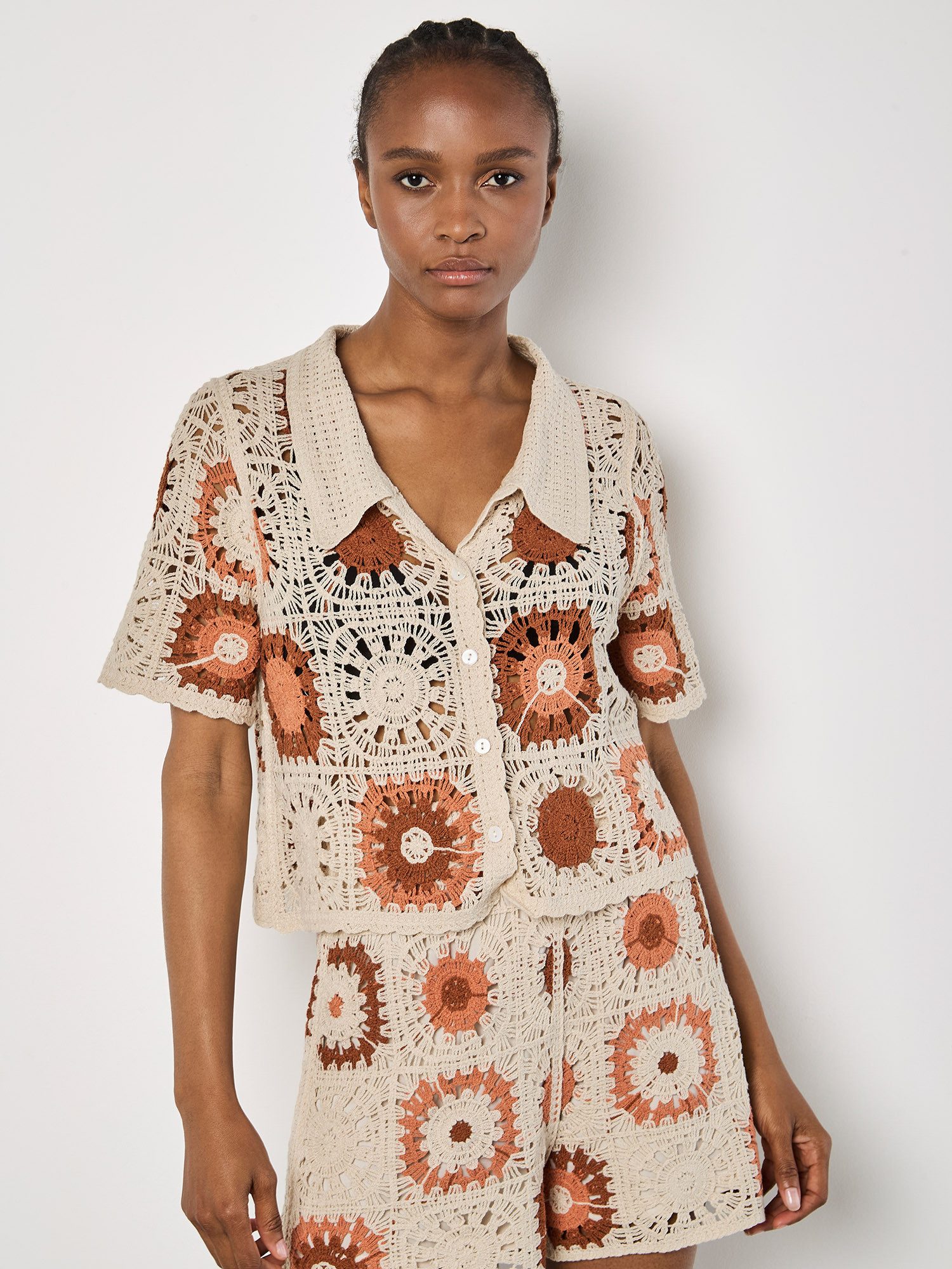 Apricot Cardigan Häkeltop, mit Kragen