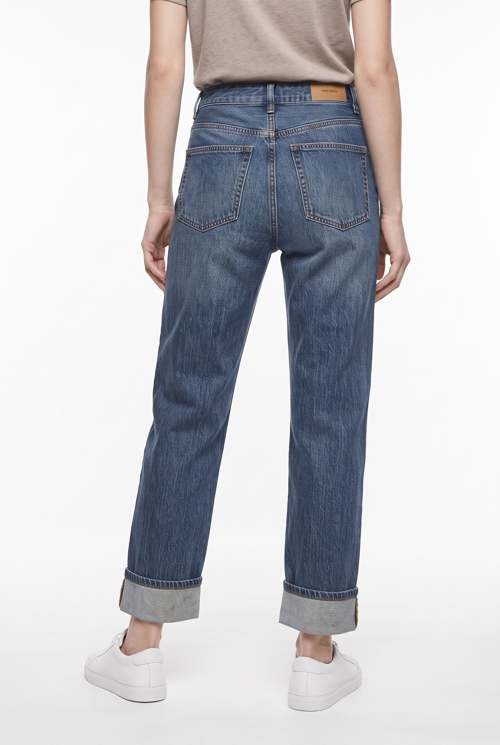 Vero Moda Straight-Jeans VMCOLINE MR STRA. FOLD UP DNM JNS LI3204 Baumwollmischung, oversize, sanft gewaschener dunkler Denim-Look – Bild 2 von 5