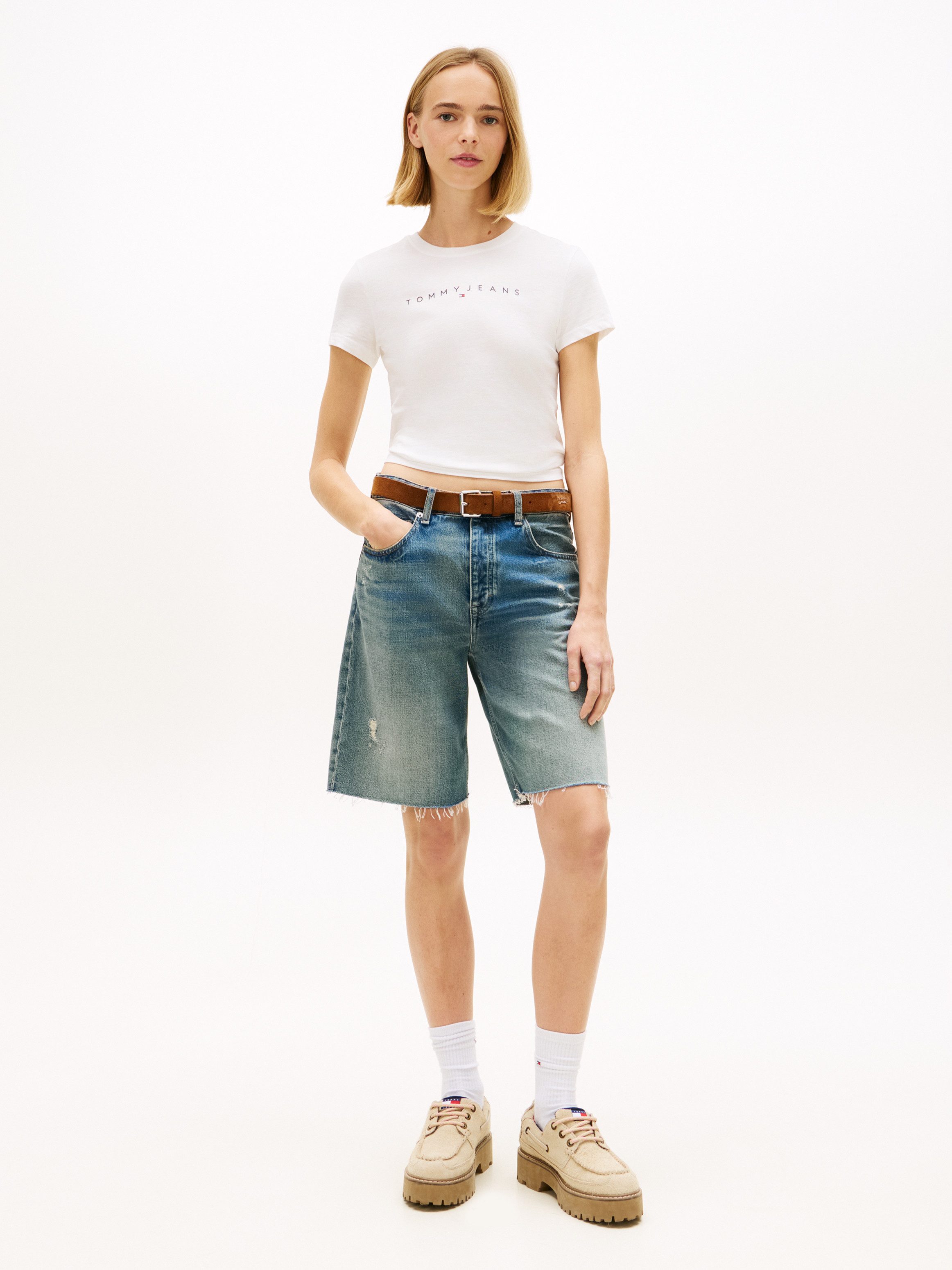 Tommy Jeans Kurzarmshirt TJW SLIM LINEAR TEE EXT mit Logo-Schriftzug – Bild 3 von 5