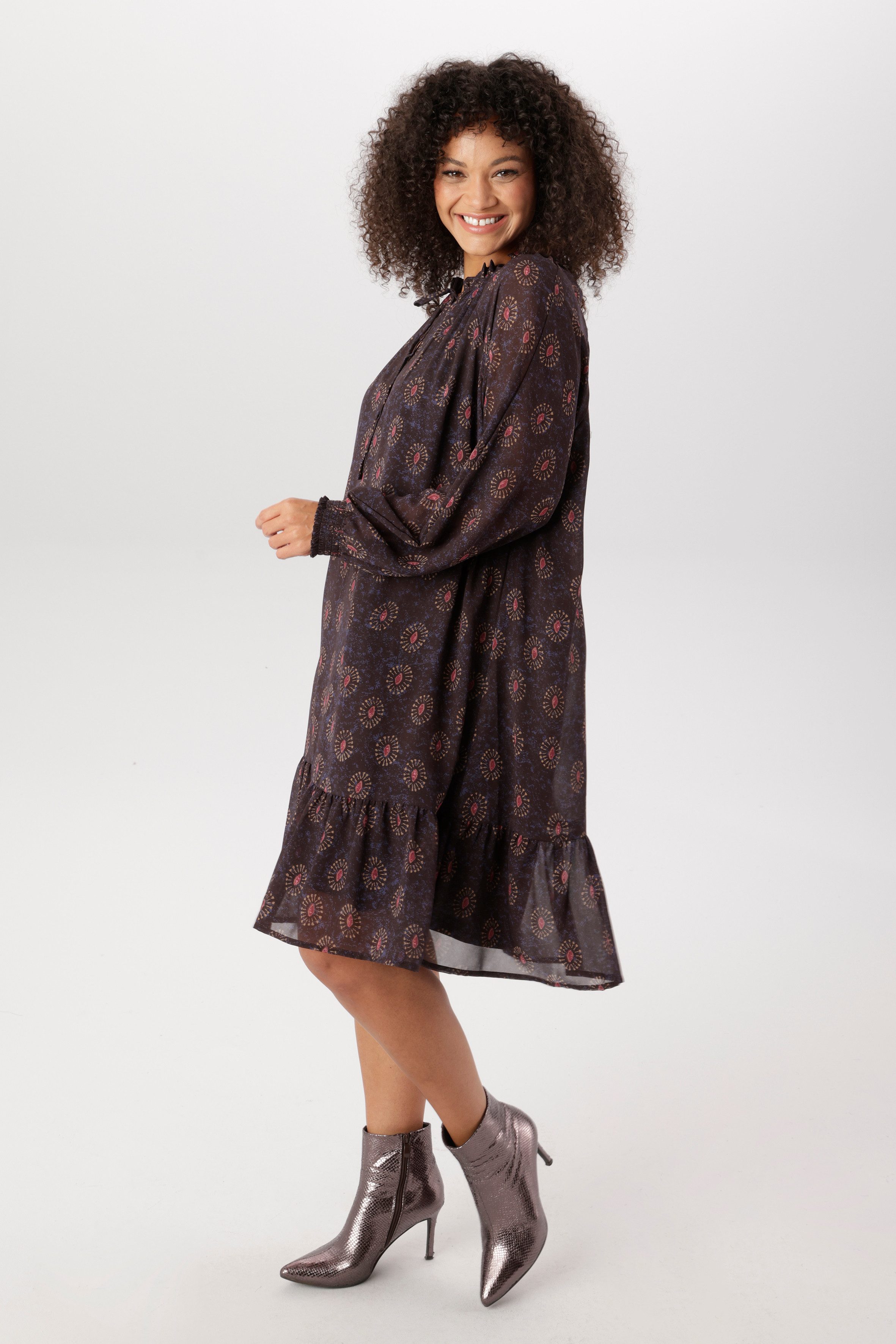 Aniston PLUS Chiffonkleid mit Volant am Saum - NEUE KOLLEKTION