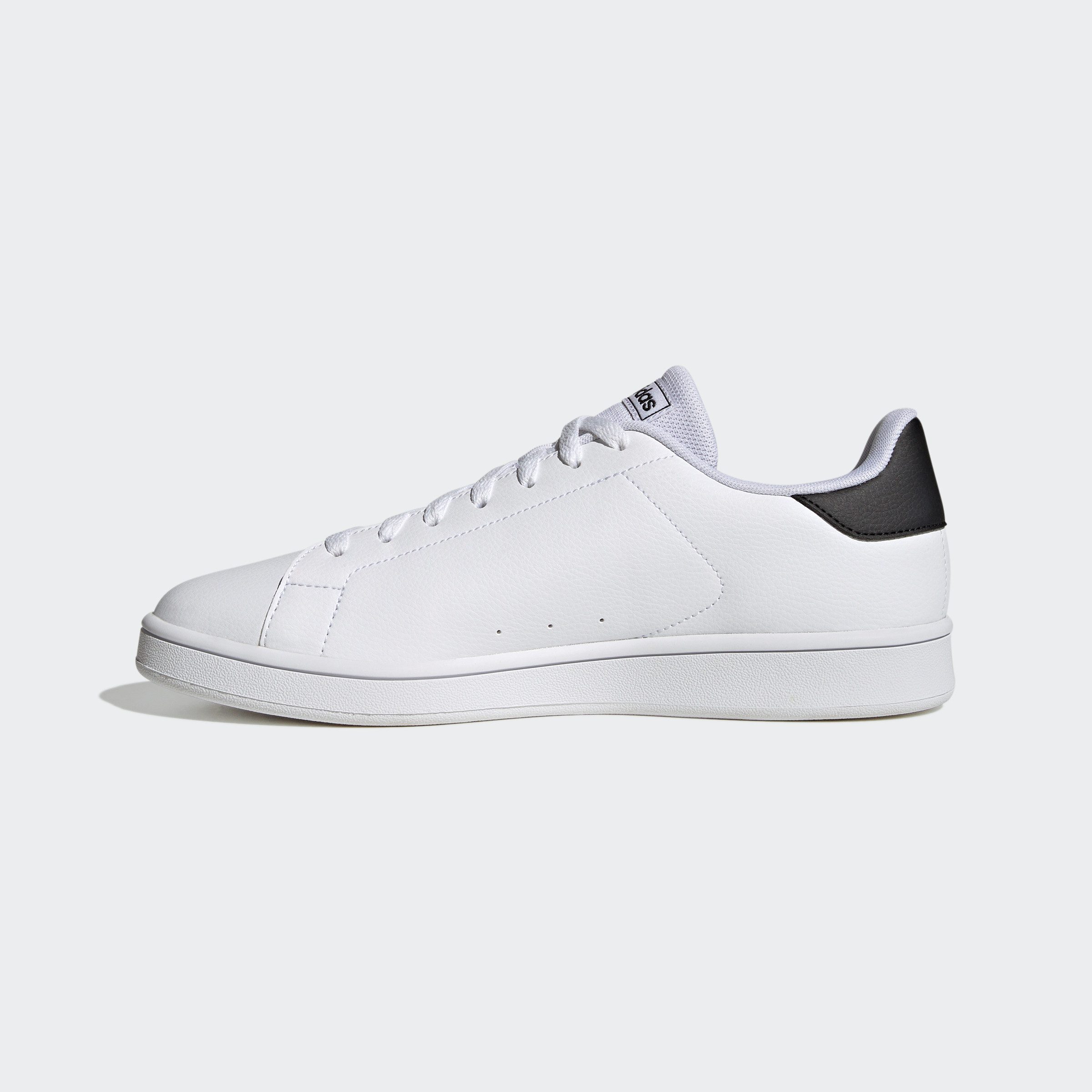 adidas Sportswear COURT Sneaker inspiriert vom Design des adidas stan smith