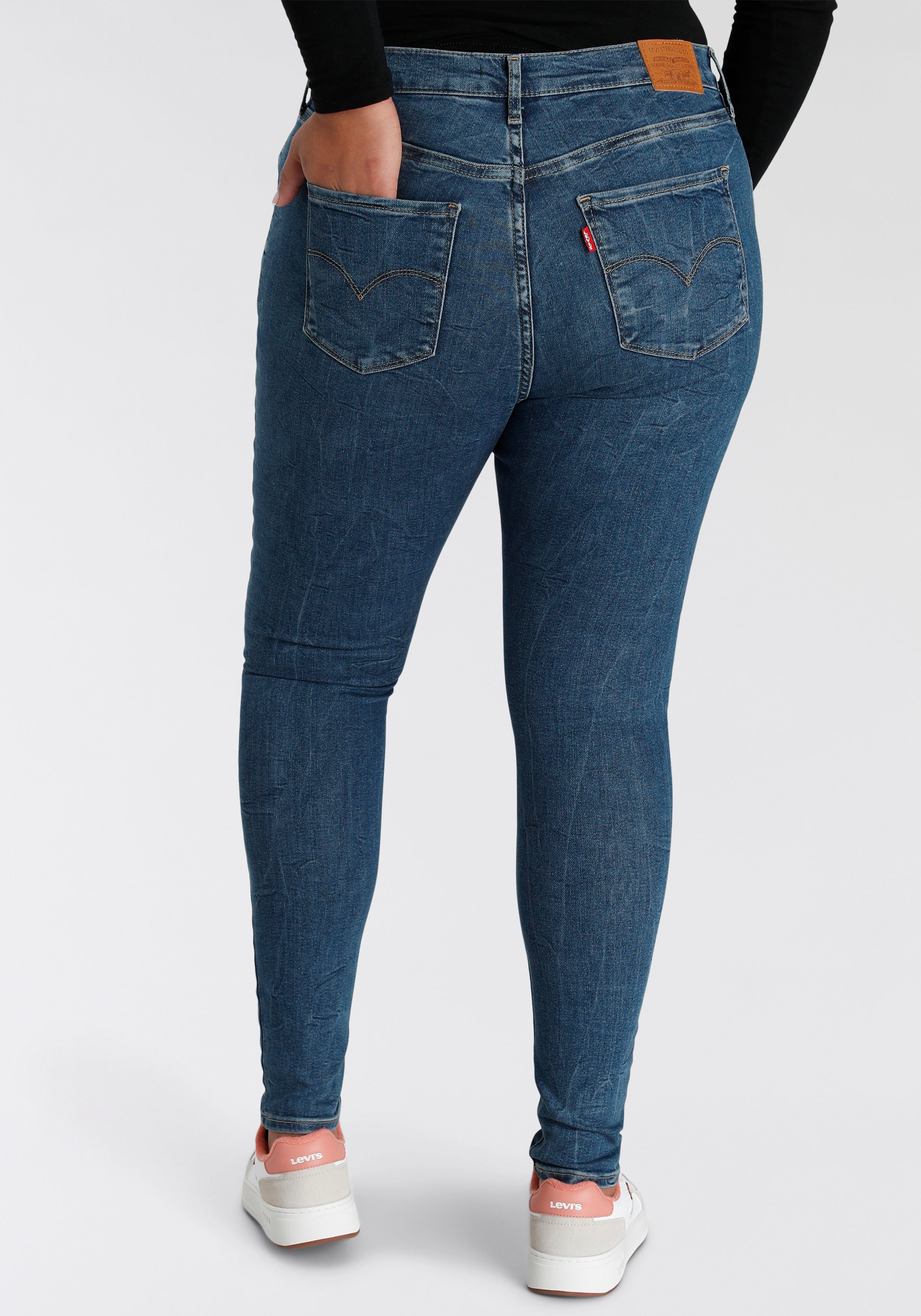 Levi's® Plus mit High-Rise hoher MEDIUM Skinny-fit-Jeans WORN IN INDIGO Leibhöhe 720