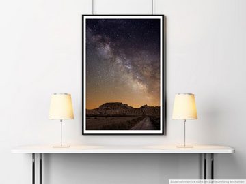 Sinus Art Poster 60x90cm Landschaftsfotografie Poster Milchstraße über Bardenas Spanien