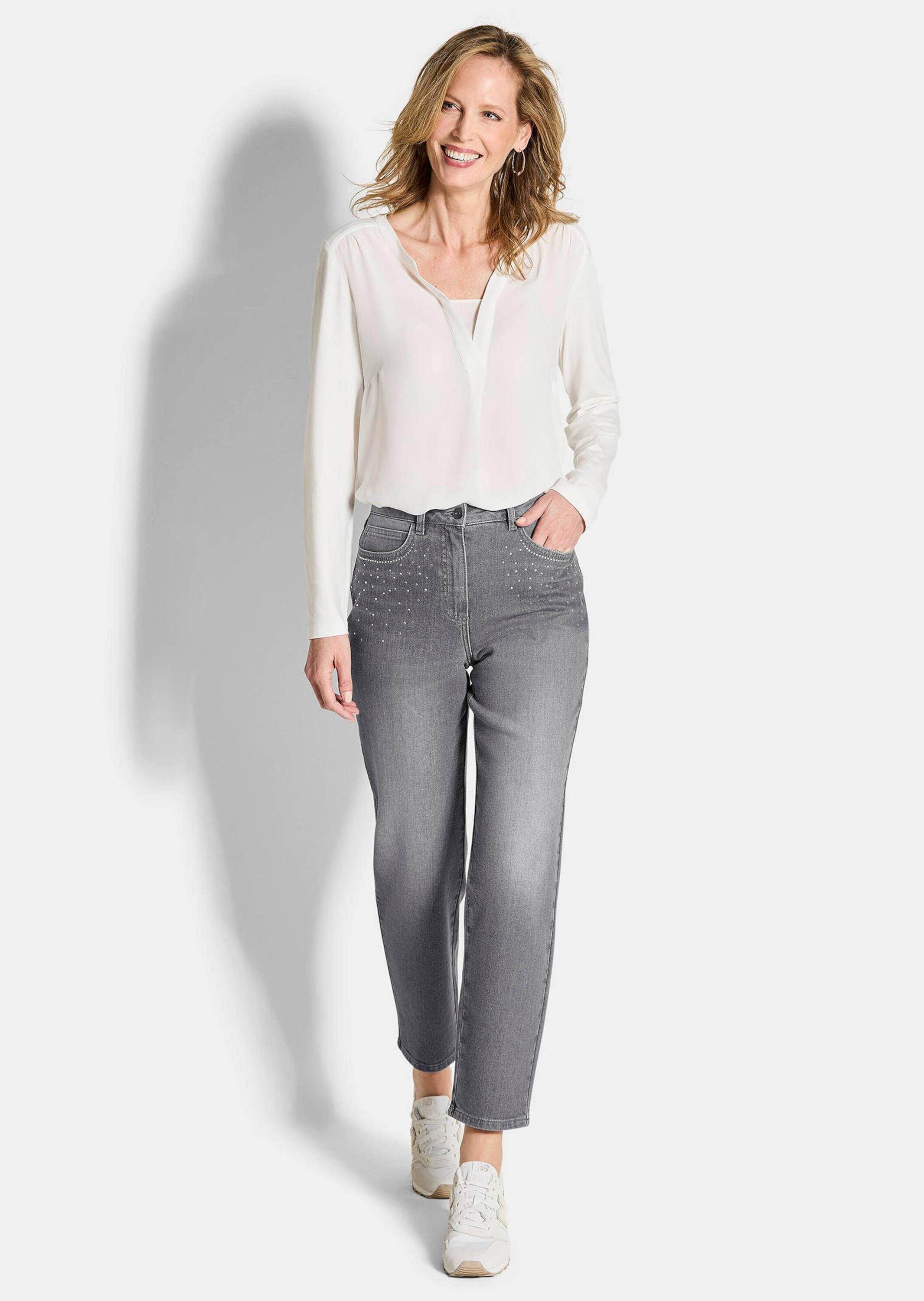 GOLDNER Bequeme Jeans Kurzgröße: Mom-Jeans SARA mit Formbund Bequeme Denim-Hose mit Glitzer-Details, aus Baumwolle – Bild 2 von 5