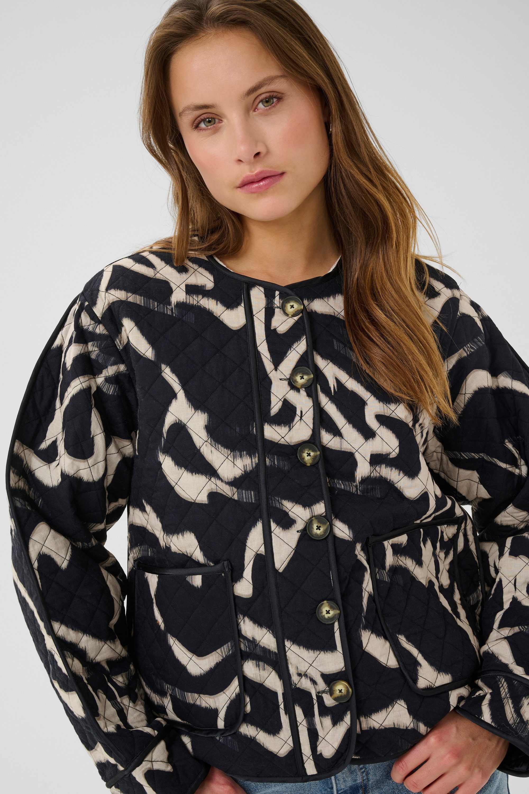 KAFFE Blusenjacke Jacke KAkayla