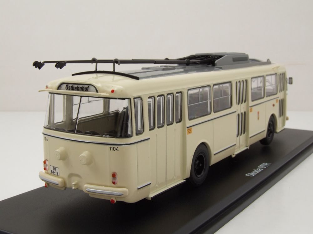 Premium ClassiXXs Modellauto Skoda 9TR Bus BVG Berliner Verkehrsbetriebe beige, Maßstab 1:43