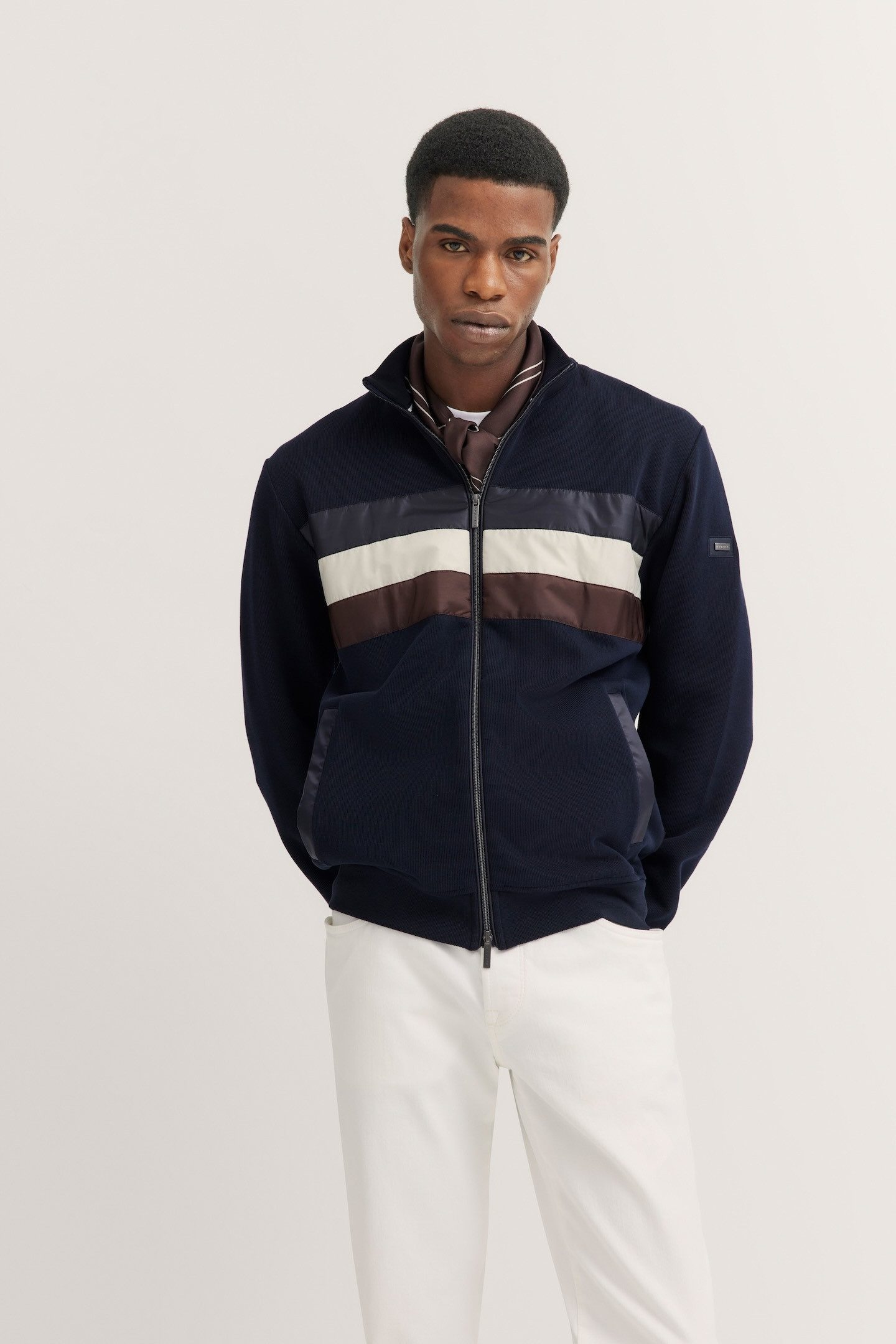 bugatti Sweatjacke mit Reißverschluss und Stehkragen