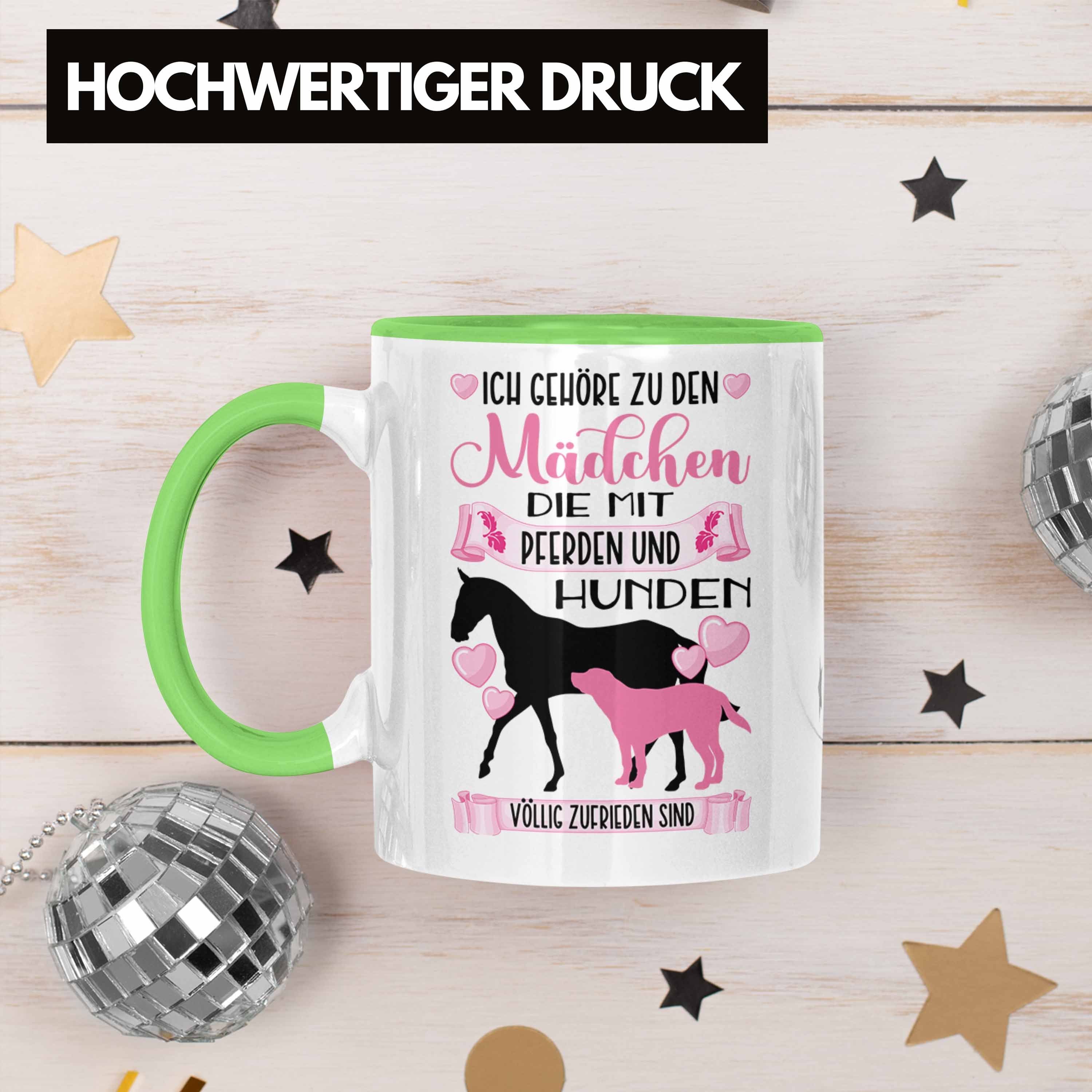 Trendation Tasse Trendation Spruch Kaffeetasse - Geschenkidee Reiterin Mädchen Rosa Hund Lustiger Reiten Grün Geschenk Pferd Tasse