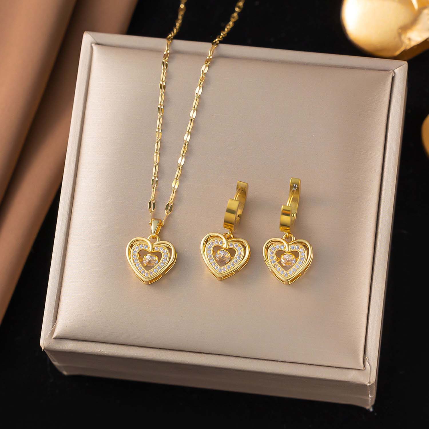 trends for living Schmuckset Doppellagiges, herzförmiges Diamant-Halsketten- und Ohrringset