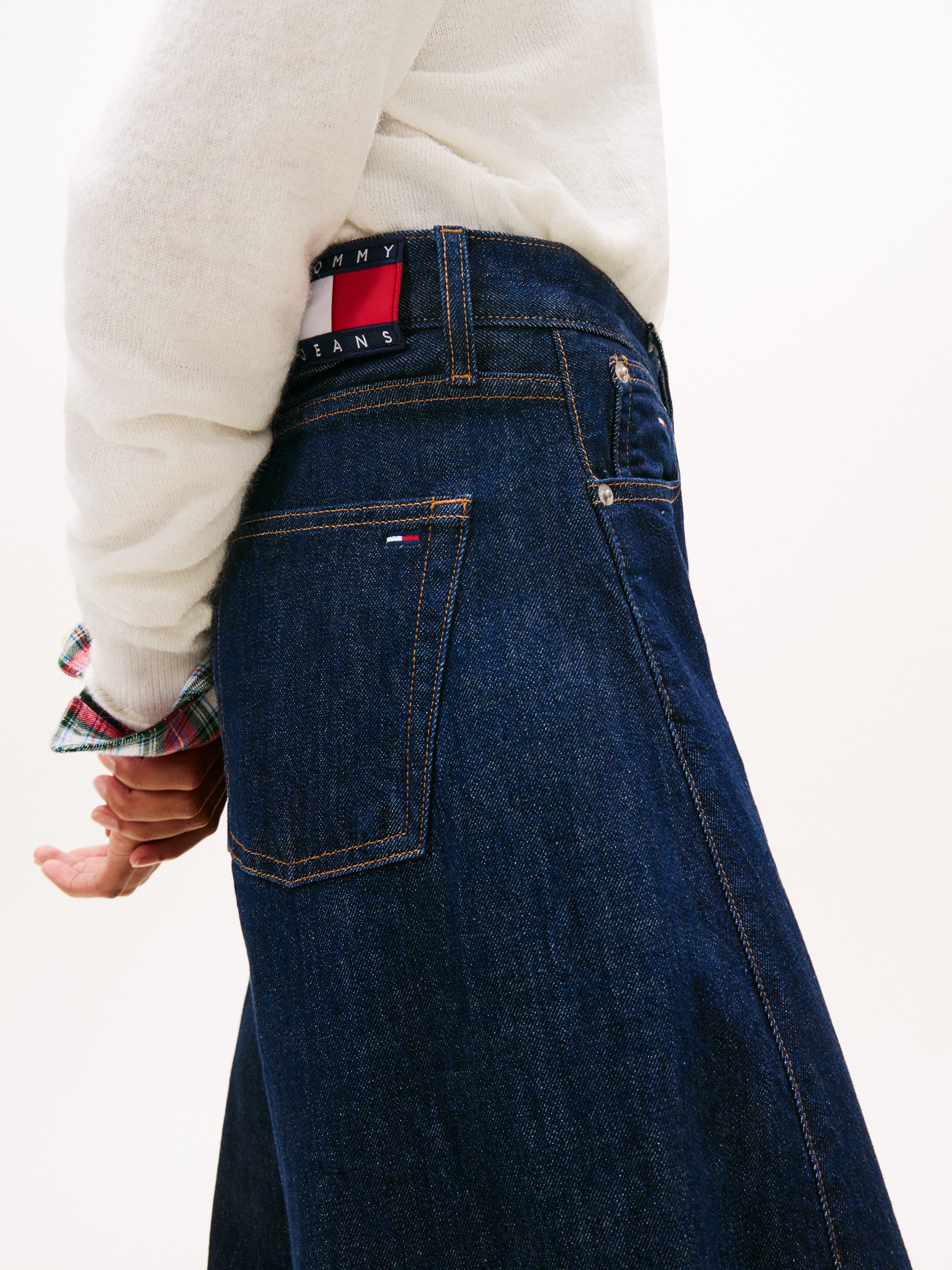 Tommy Jeans Tapered-fit-Jeans ELLA MID BARREL DI4156