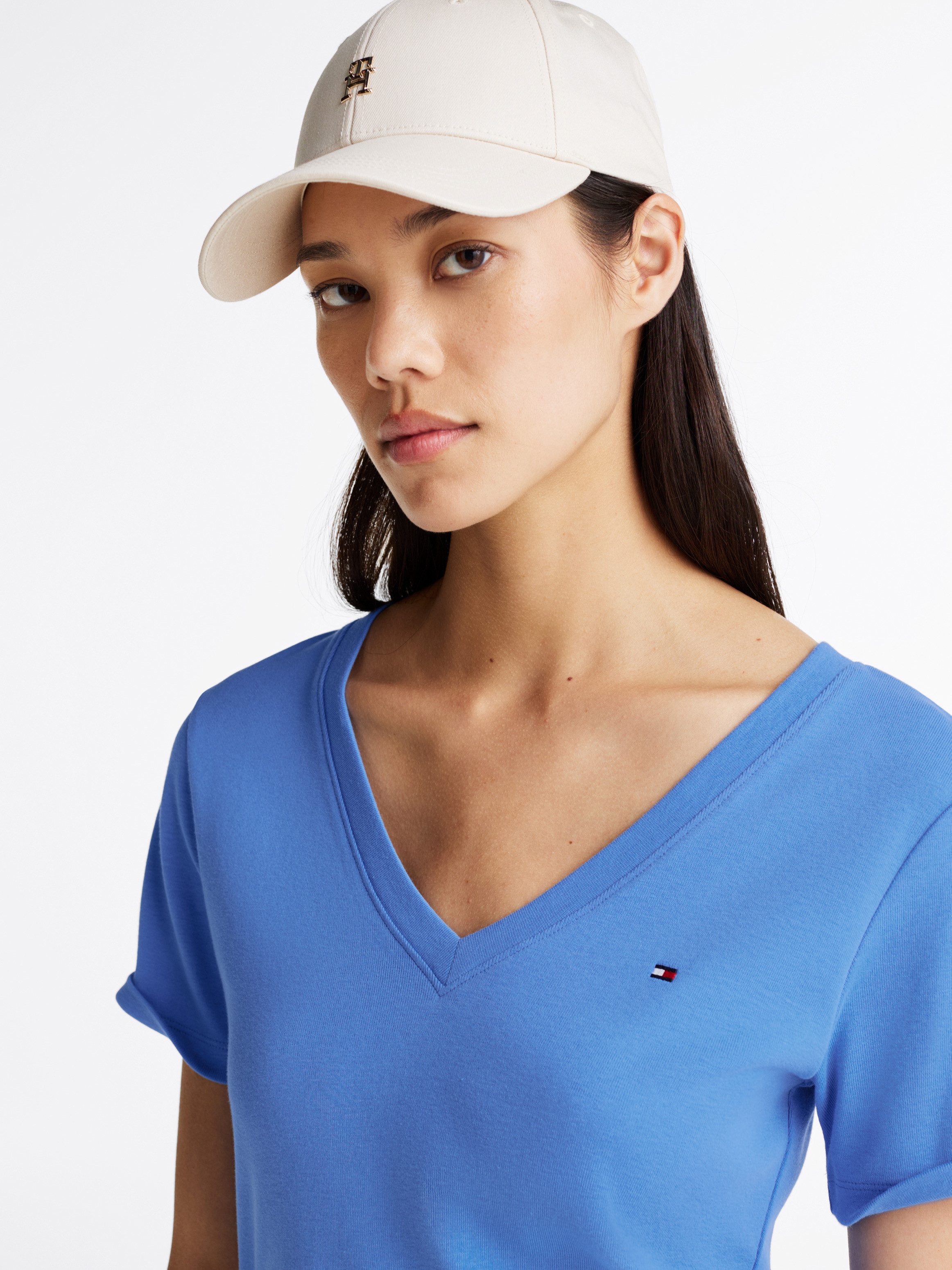 Tommy Hilfiger T-Shirt SLIM CODY V-NK SS mit V-Ausschnitt und Streifen Baum günstig online kaufen