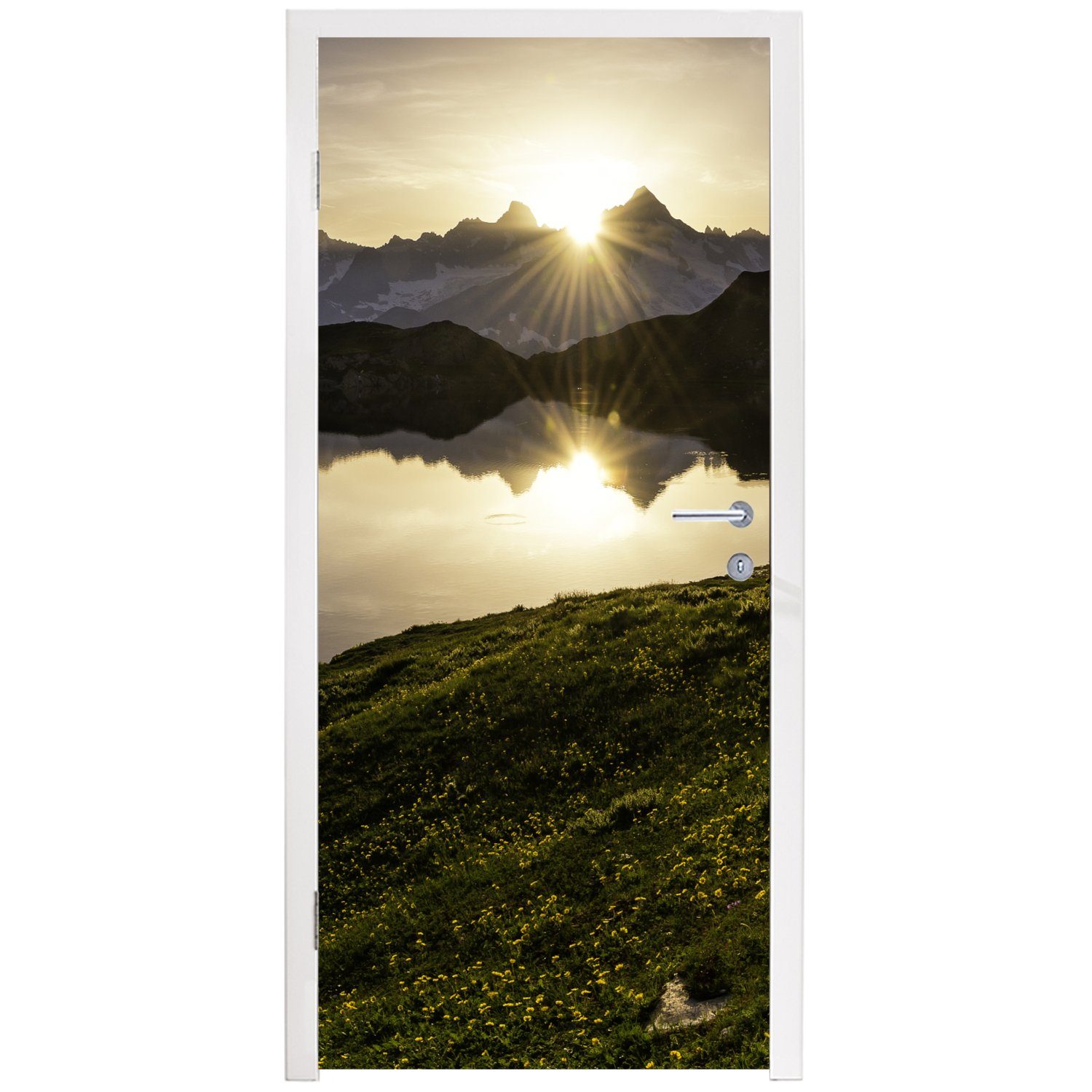 cm Schweiz Fototapete Tür, MuchoWow für Wasser, Türtapete Türaufkleber, bedruckt, 75x205 (1 Alpen - Matt, - St),