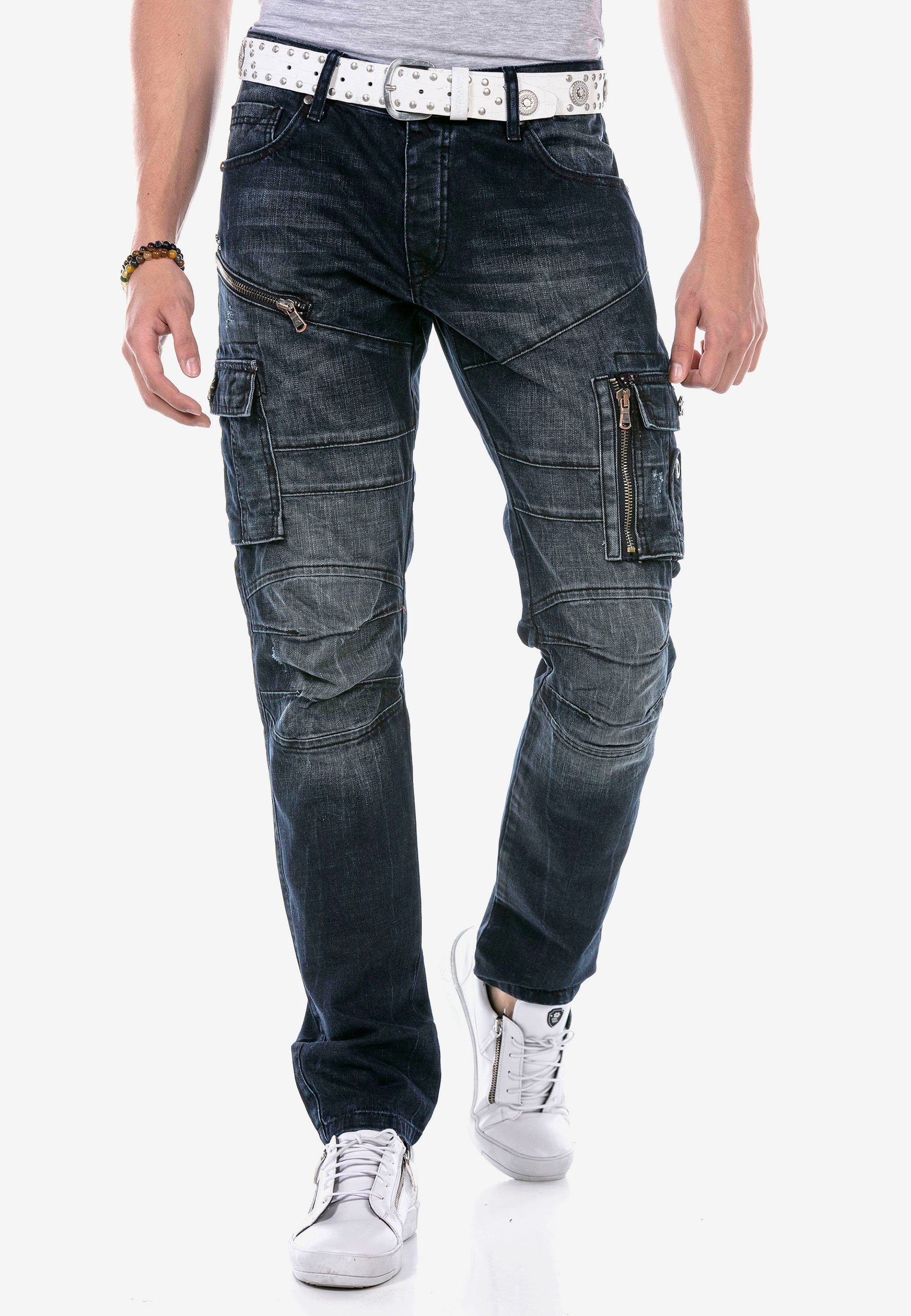 mit Baxx Cargotaschen trendigen & Cipo Straight-Jeans