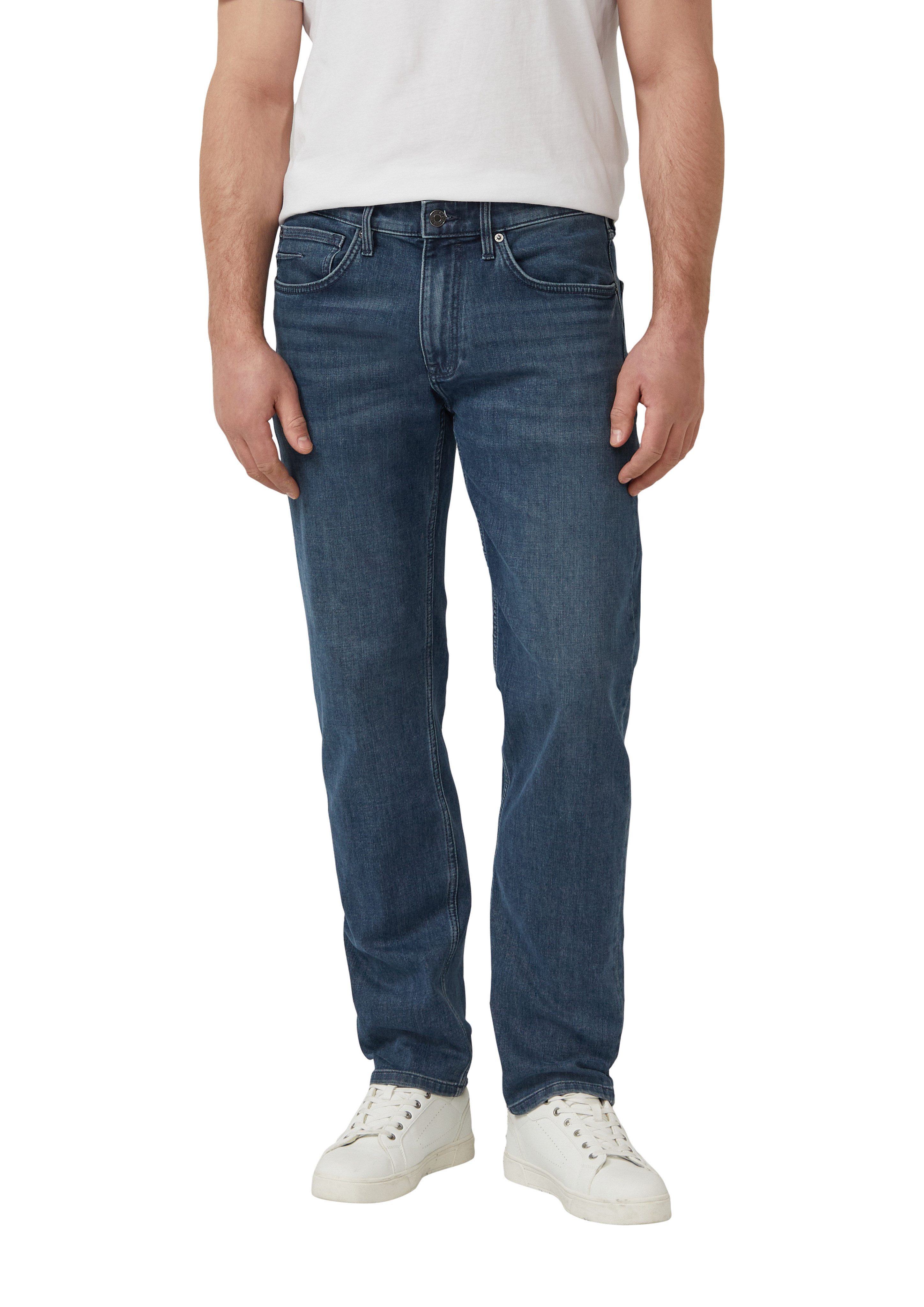 s.Oliver 5-Pocket-Jeans im Tapered Fit