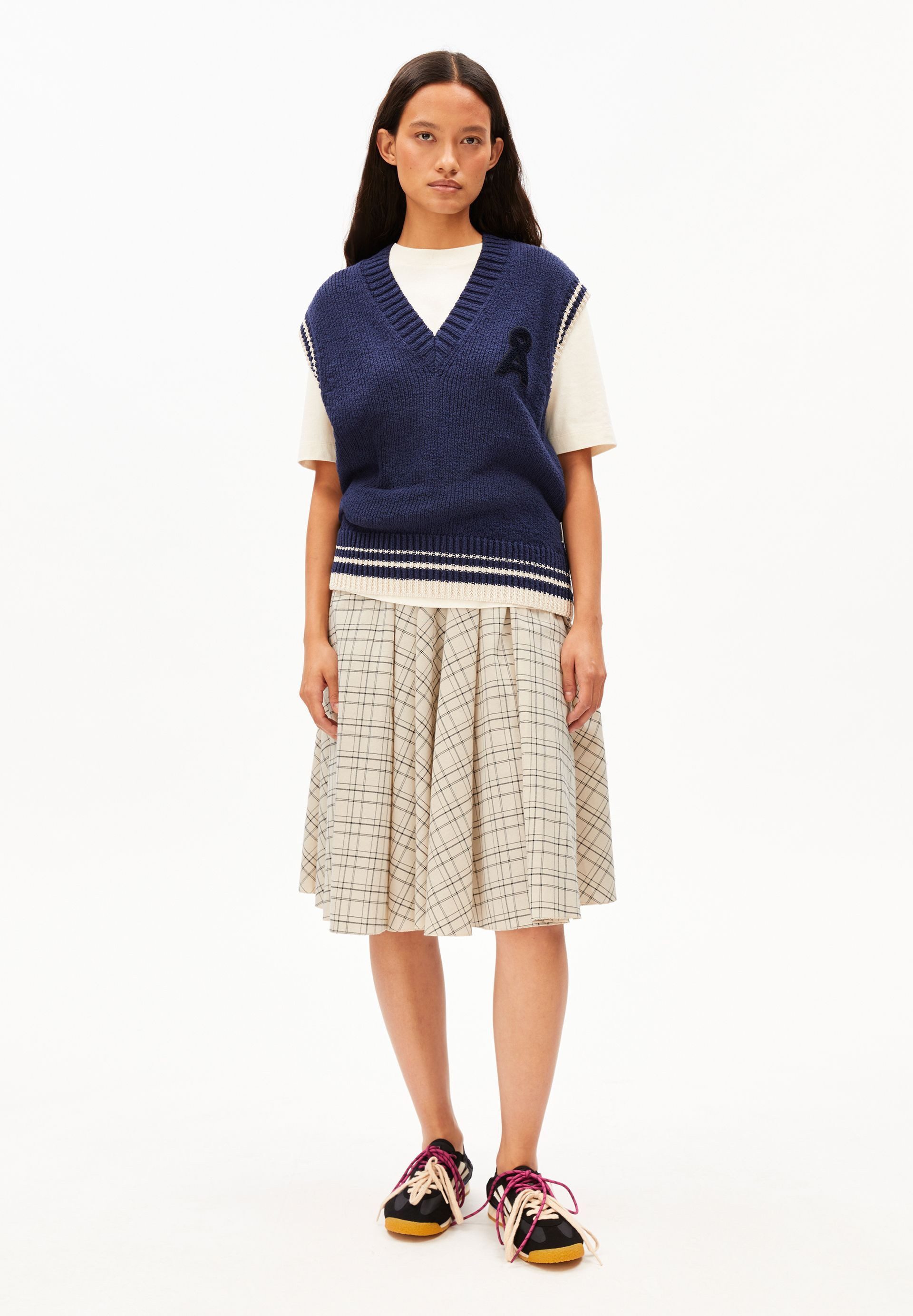 Armedangels Stricktop ICONIC Å COLLEGE Pullunder aus Bio-Baumwoll-Mix
