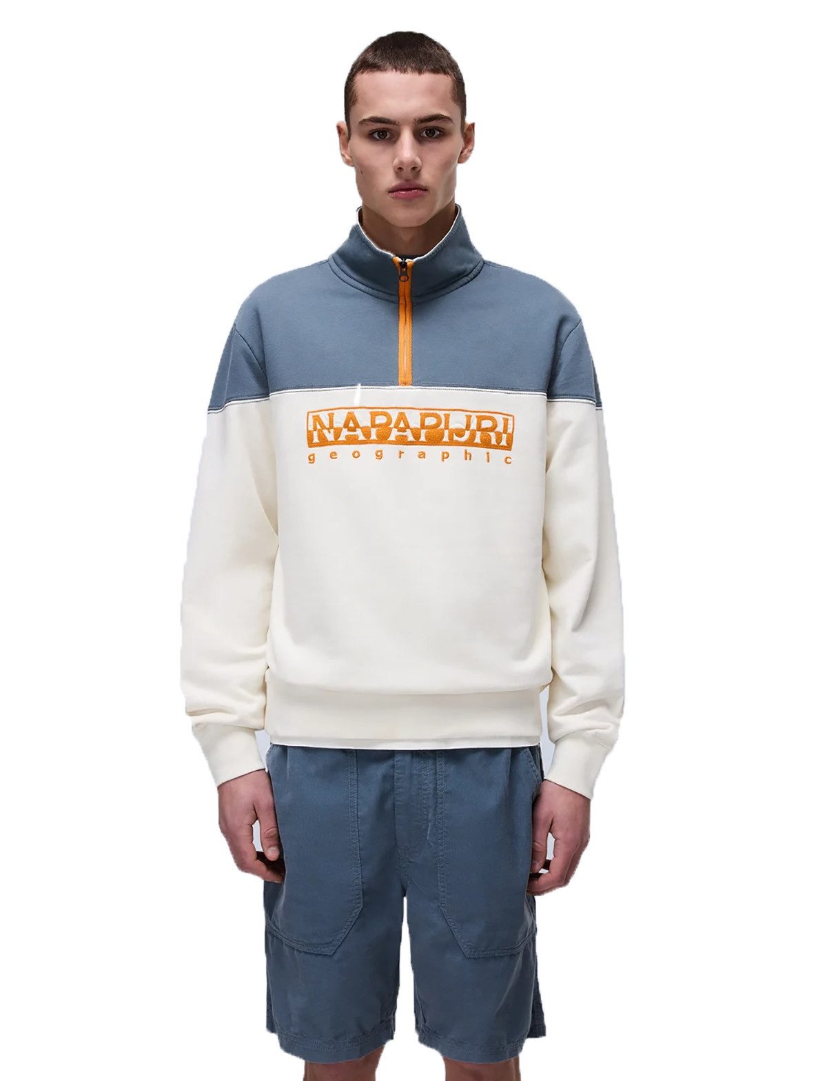 Sweater Saturnia