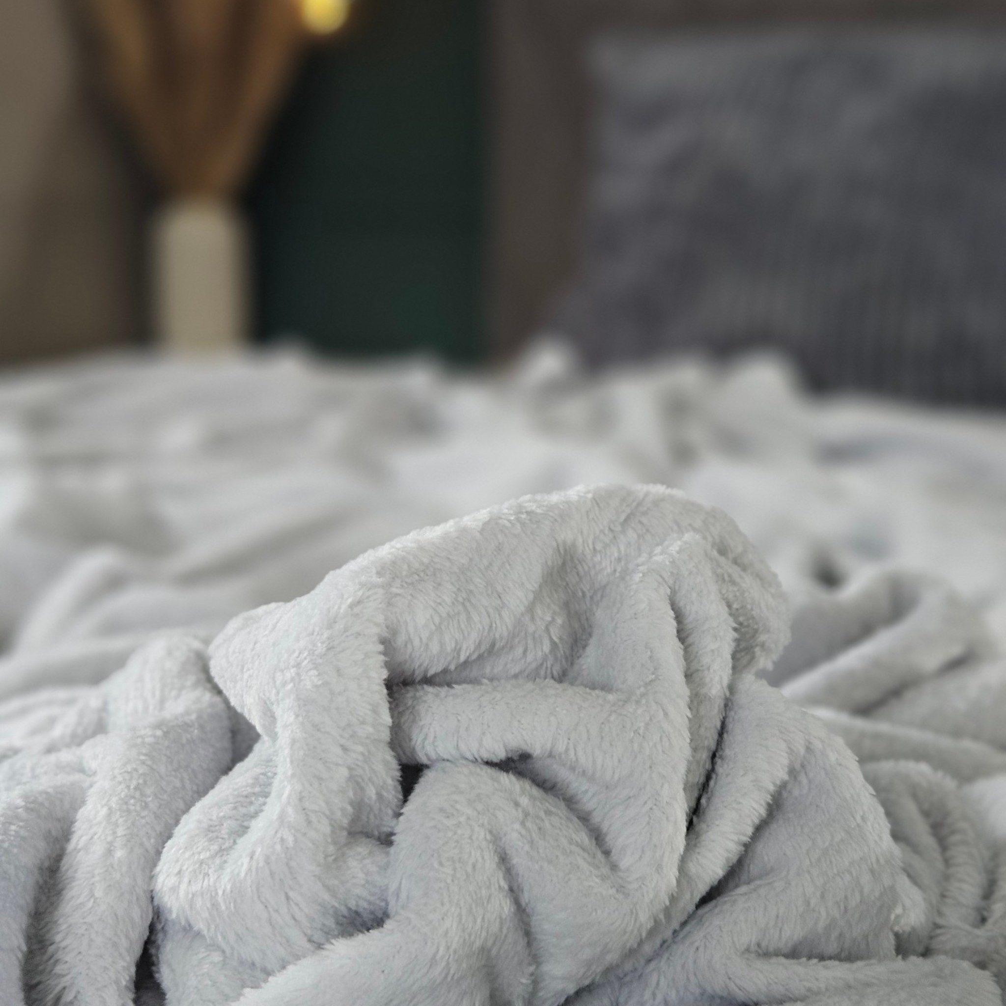 Meinposten Tagesdecke Kuscheldecke Flauschig Weich XXL180x220 Mikrofaser Wohndecke Flanell