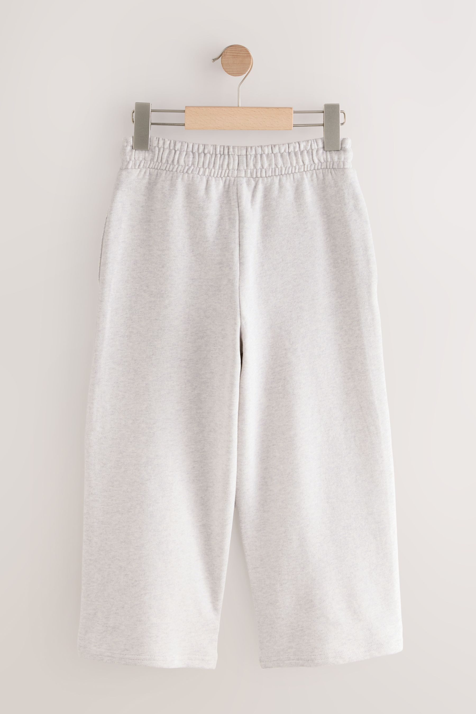 Next Jogginghose Sporthose mit weitem Bein (1-tlg) – Bild 2 von 5