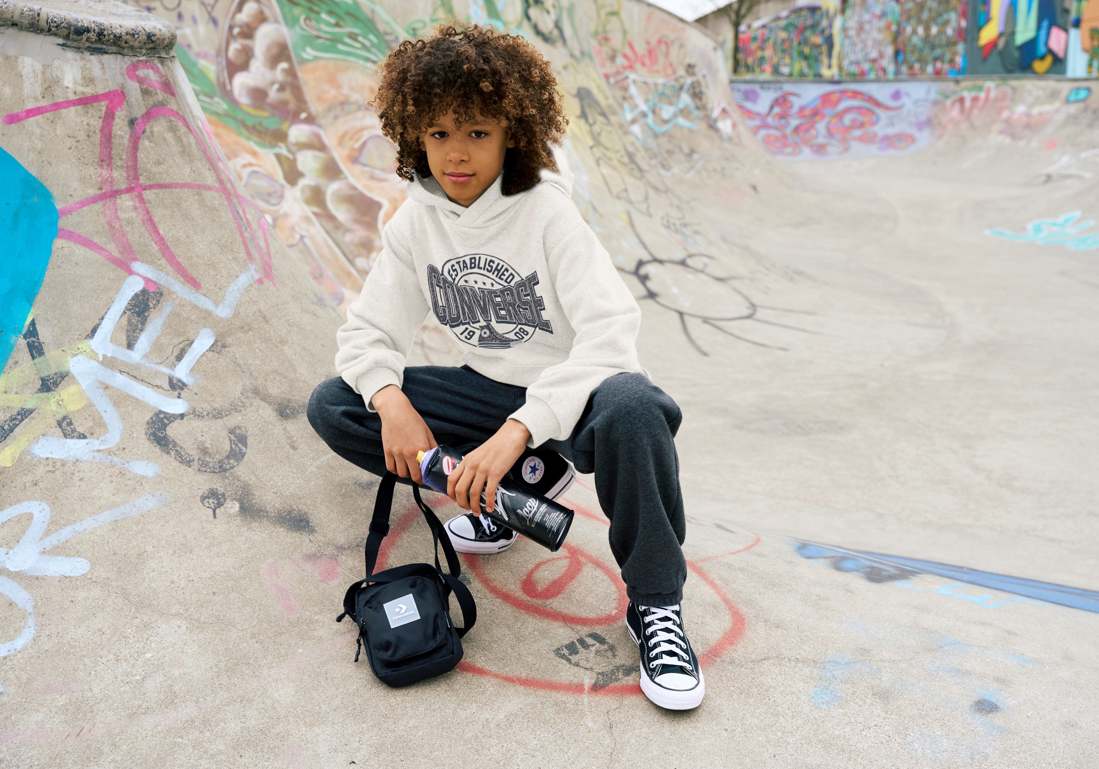 Converse Kapuzensweatshirt CNVB HERITAGE EST CNV PO HOODY mit gefütterter Kapuze, aus Baumwolle und Polyester