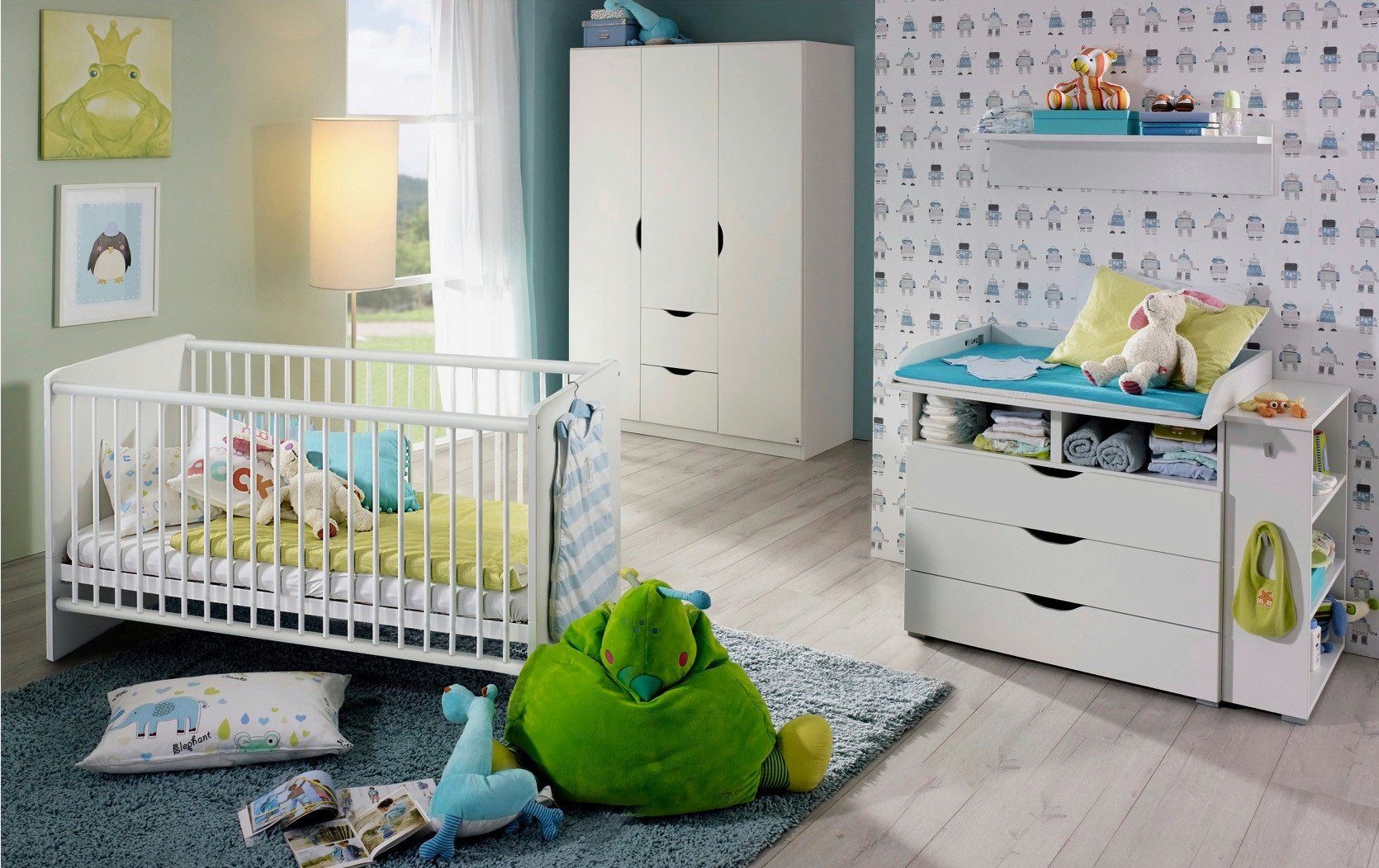 rauch BLUE Babyzimmer-Komplettset Alvara, (Komplett Set, 6-St.,  Kleiderschrank, Babybett, Umbauseiten, Wickelkommode, Regale), Made in  Germany, "Blauer Engel"