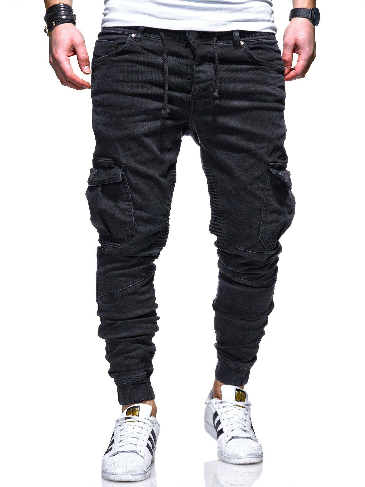 schwarz mit praktischen Taschen behype Slim-fit-Jeans BILLY