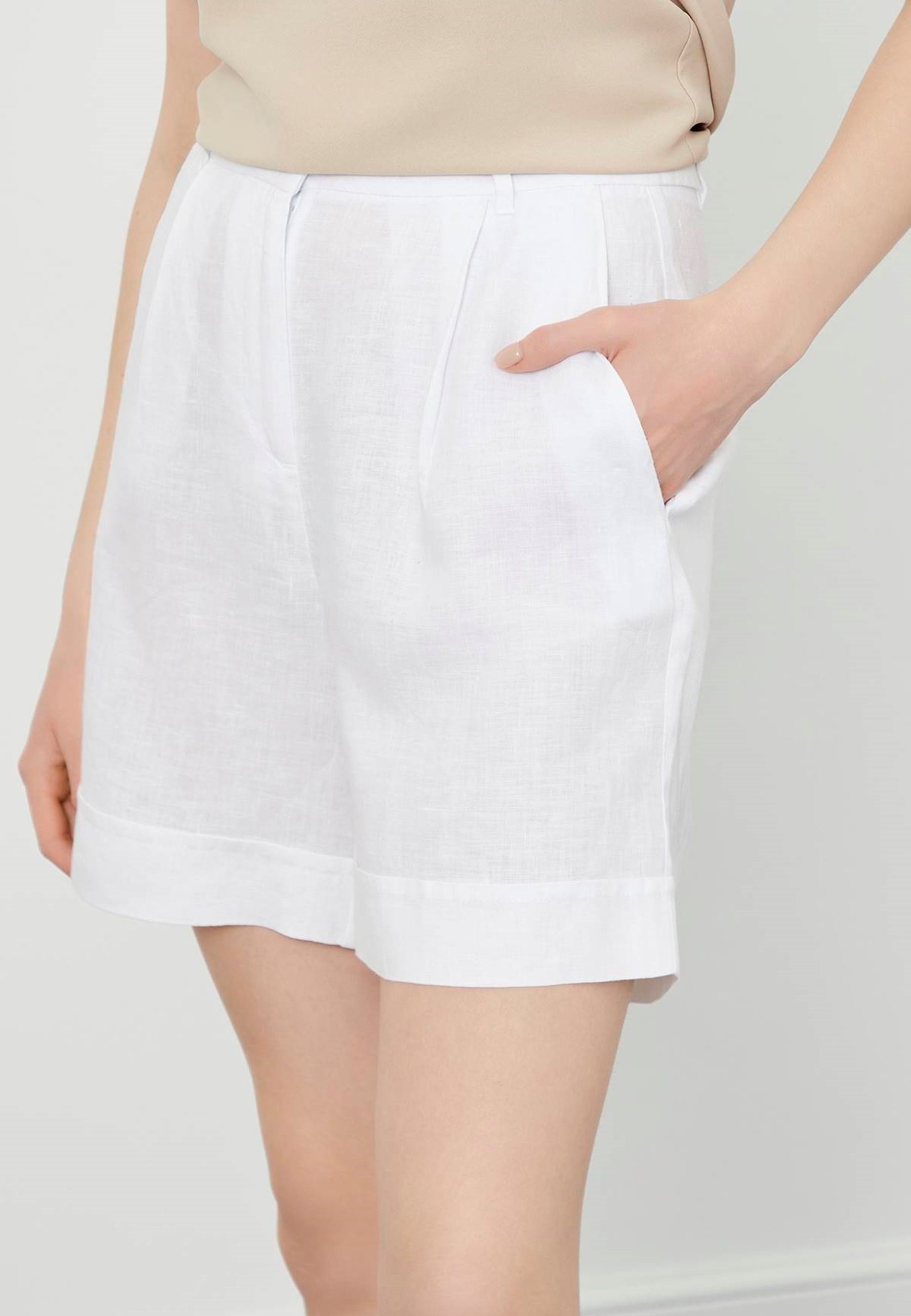 Just Like You  Shorts Gelbe, umgeschlagene Shorts mit Gürtel günstig online kaufen