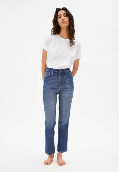 Armedangels Slim-fit-Jeans LEJAANI Damen Slim Fit High Waist Ankle Slim Fit (1-tlg) Wenn du zwischen zwei Größen bist, empfehlen wir dir eine größer zu bestellen.