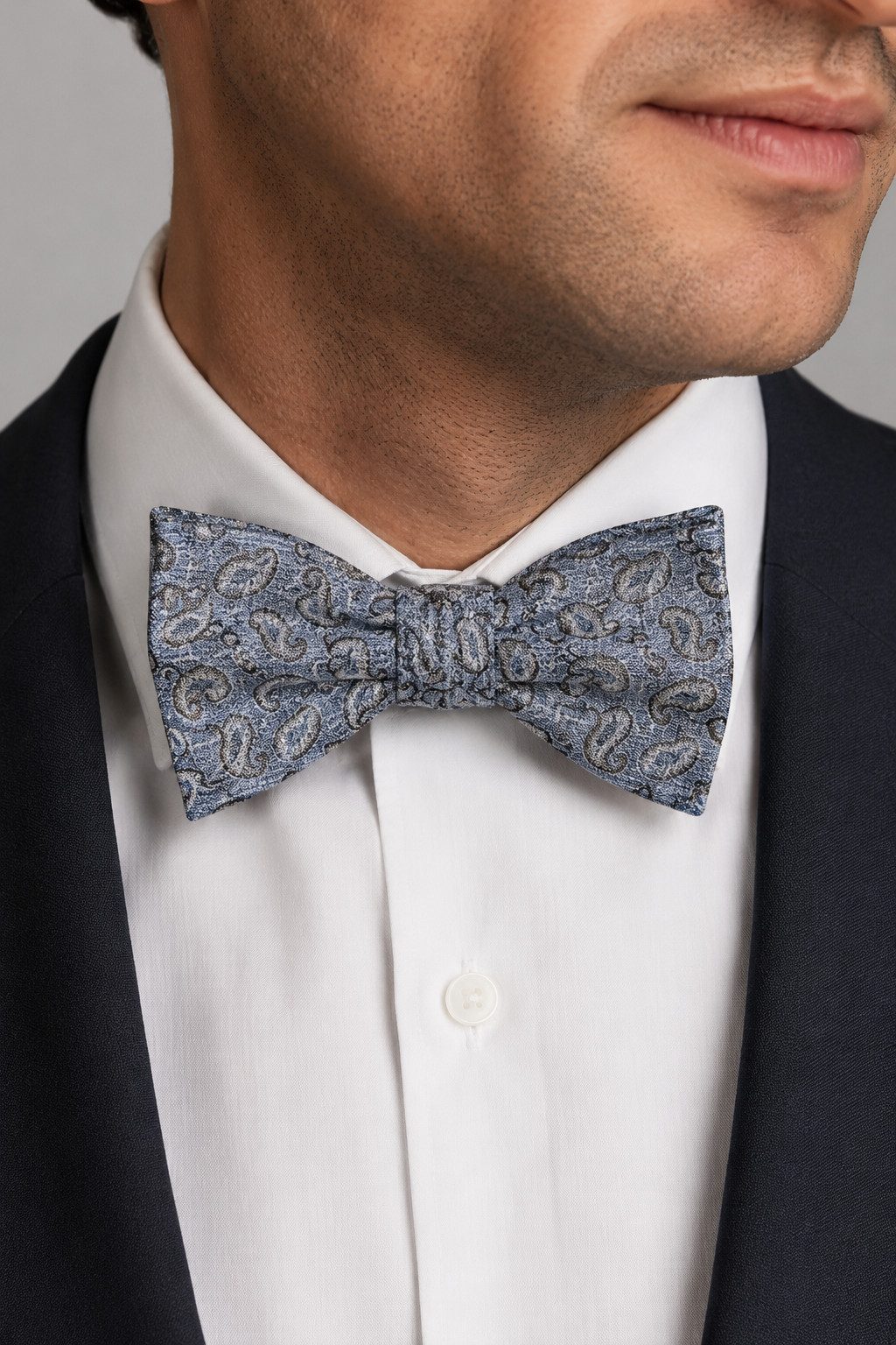 Prince Bowtie Fliege - Fliege Griffbox - edle Paisley Seidenfliege