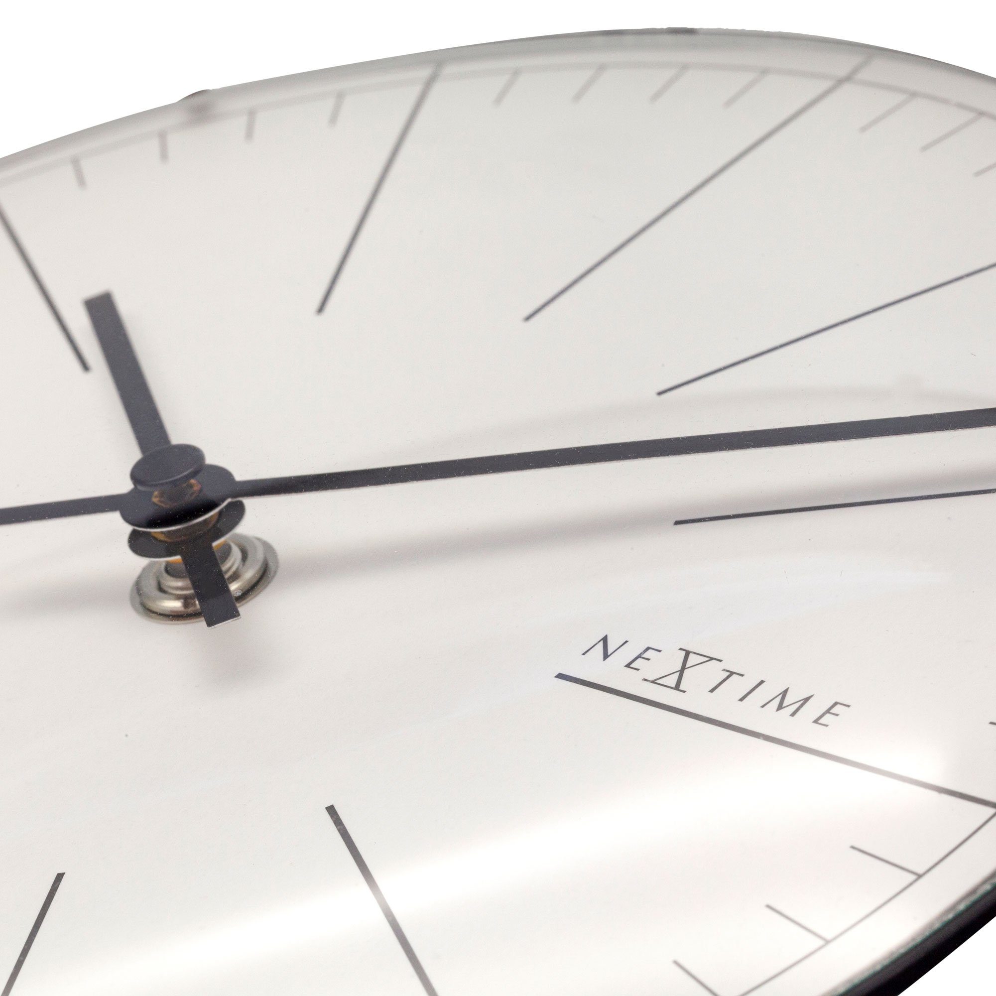 NEXTIME Wanduhr 3506 (aus kumpelförmigen weiß Glas)