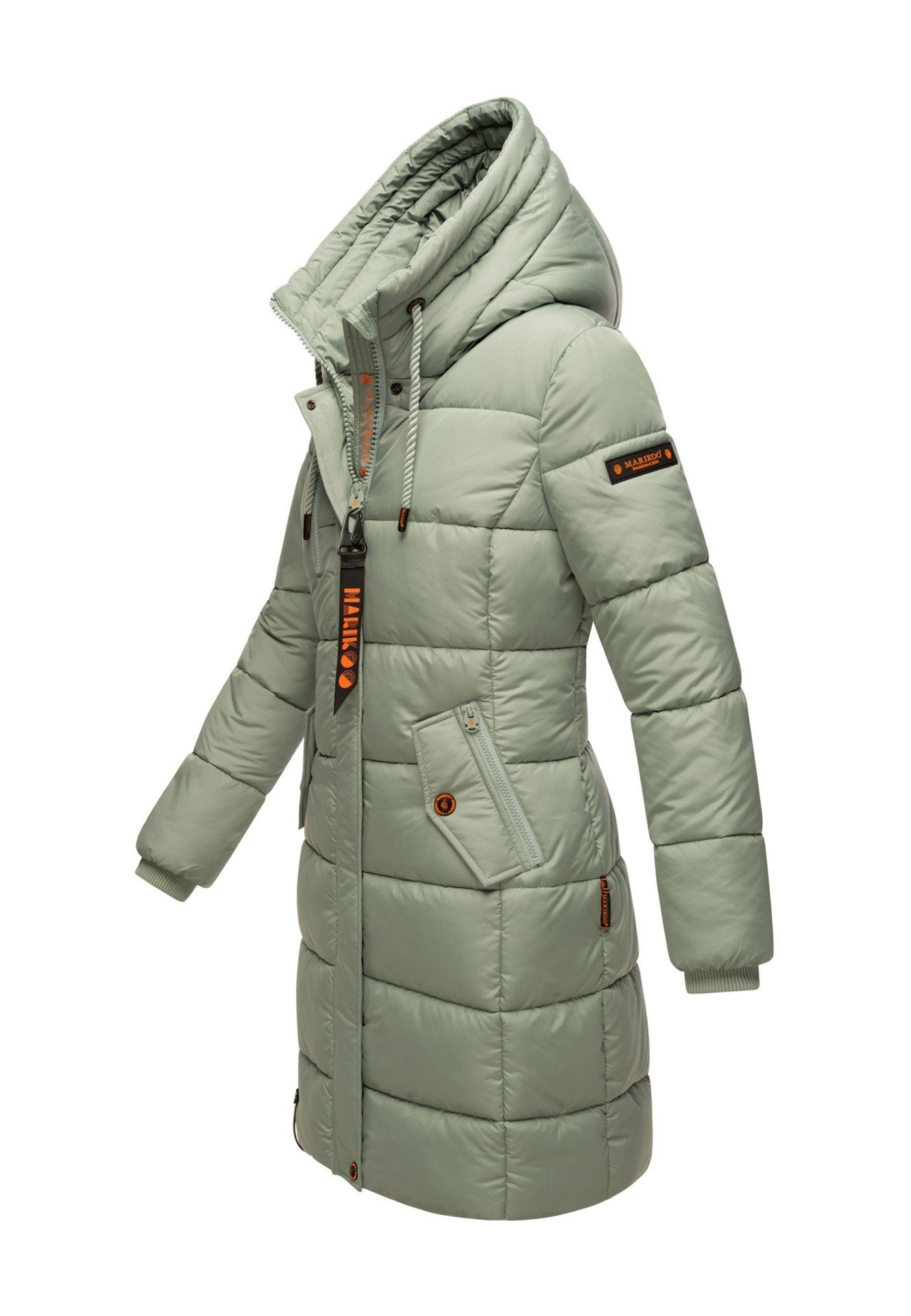 Marikoo Outdoorjacke mit einer großen Kapuze