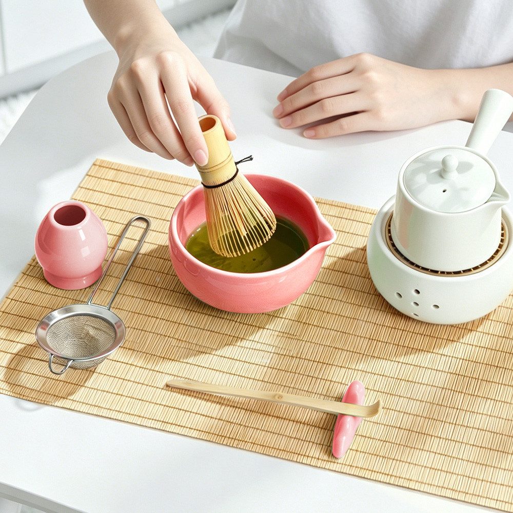 Maestri House Teeservice Japanisches Matcha Zubehör Set Matcha Besen Set Geschenkset 7-Teilig, Bambus, 510ml Schale, Bambus-Chasen, Haltern, Sieb, Löffel und Tuch erhalten