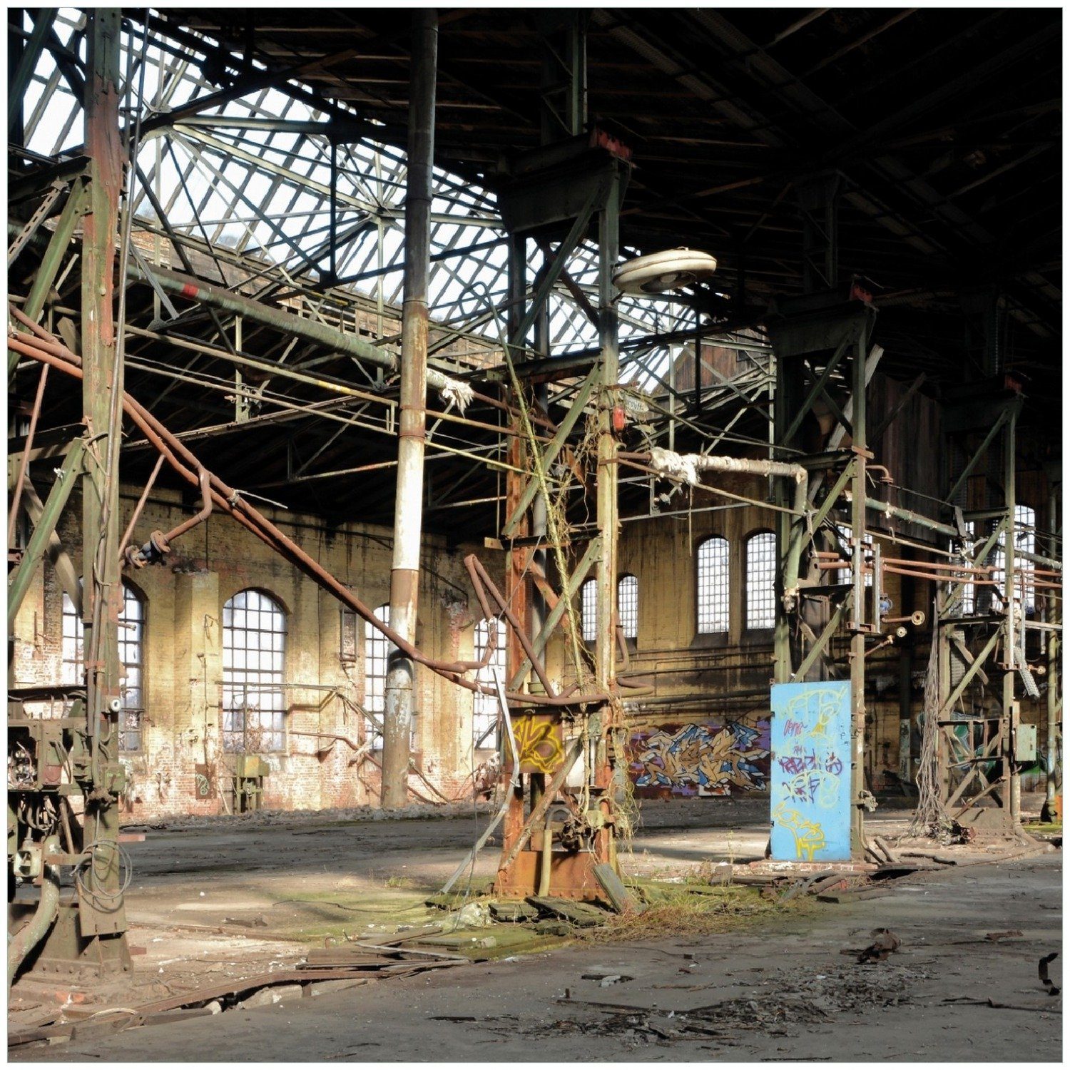 Wallario Memoboard Verlassene Industriehalle - Alte Fabrik