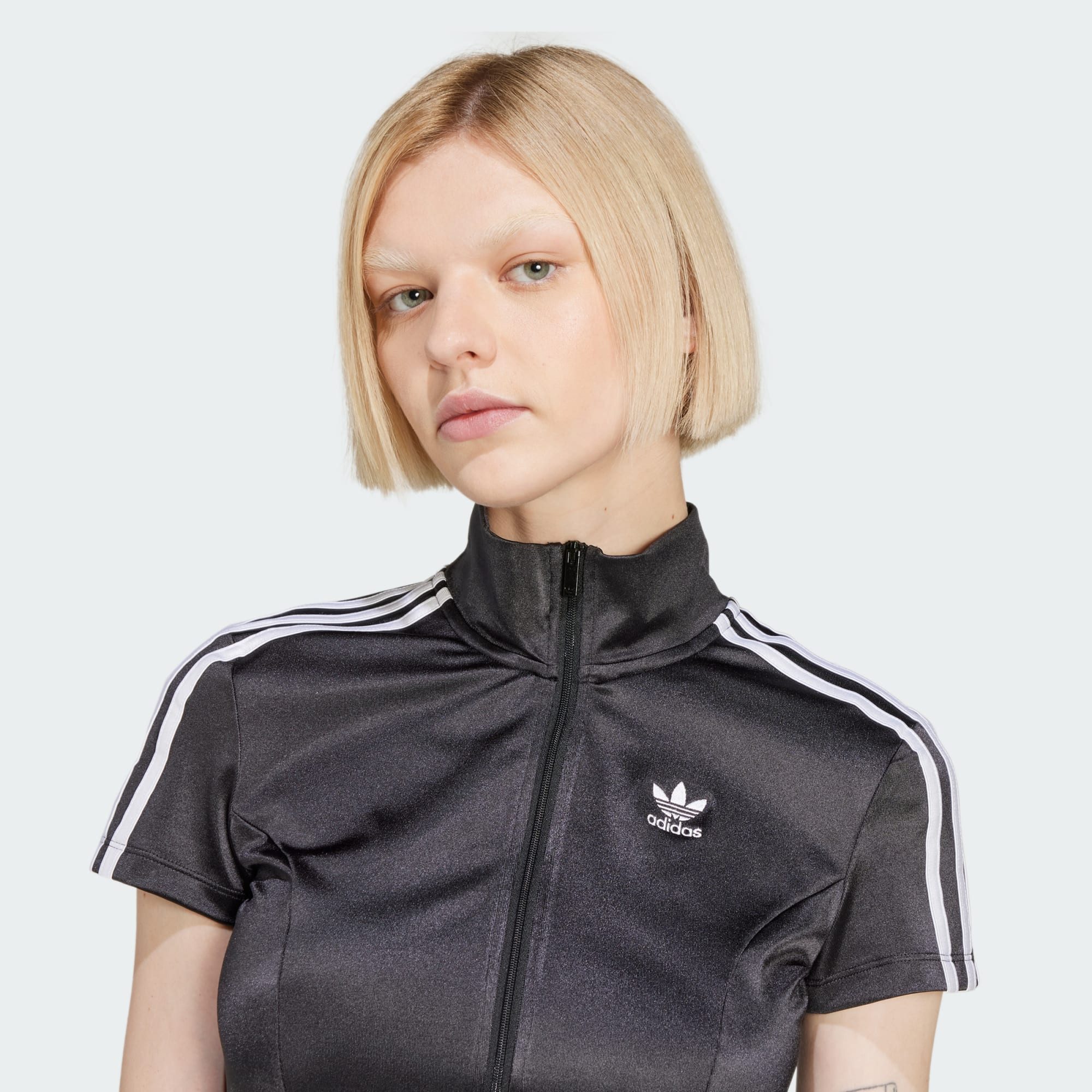 adidas Originals Crop-Top KURZÄRMELIGES ADICOLOR TRACK TOP (1-tlg)