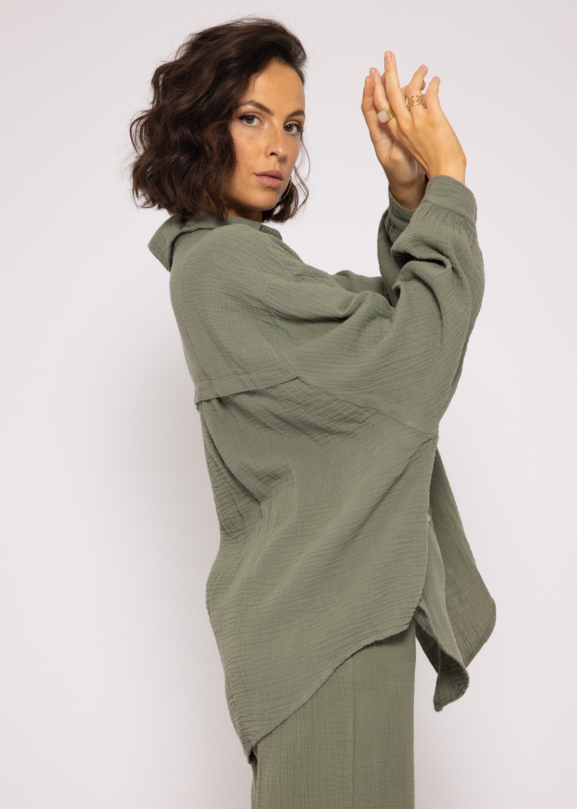 SASSYCLASSY Longbluse Size mit Damen Oversize Baumwolle Bluse Musselin 36-48) One Langarm lang Hemdbluse aus Khaki V-Ausschnitt, (Gr