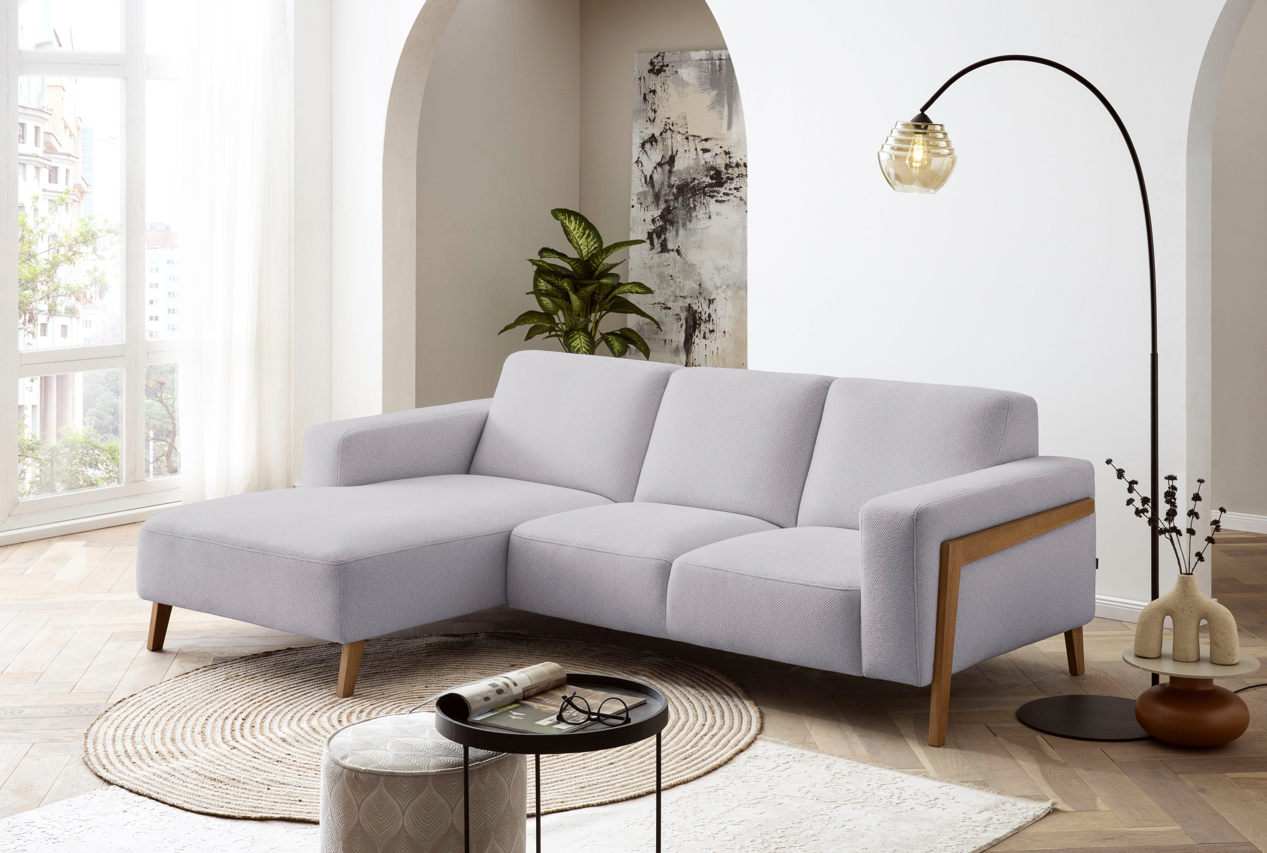 exxpo - sofa fashion Ecksofa Starr Scandic Design, tolle Verarbeitung, bequem, Sichtholz am Armteil, L-Form, wahlw. elektrische Sitztiefenverstellung, Massivholzfüße