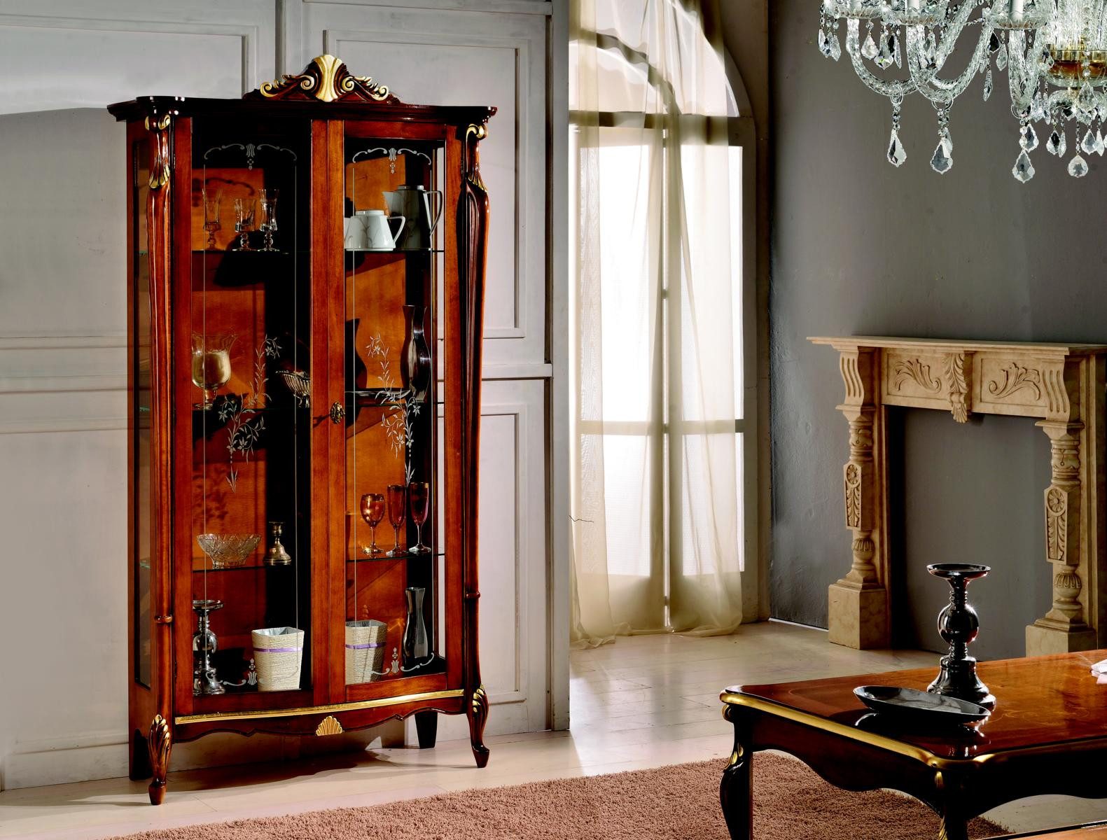JVmoebel Vitrine Klassische Vitrine aus Holz im eleganten italienischen Design (1-St) Made in Europa