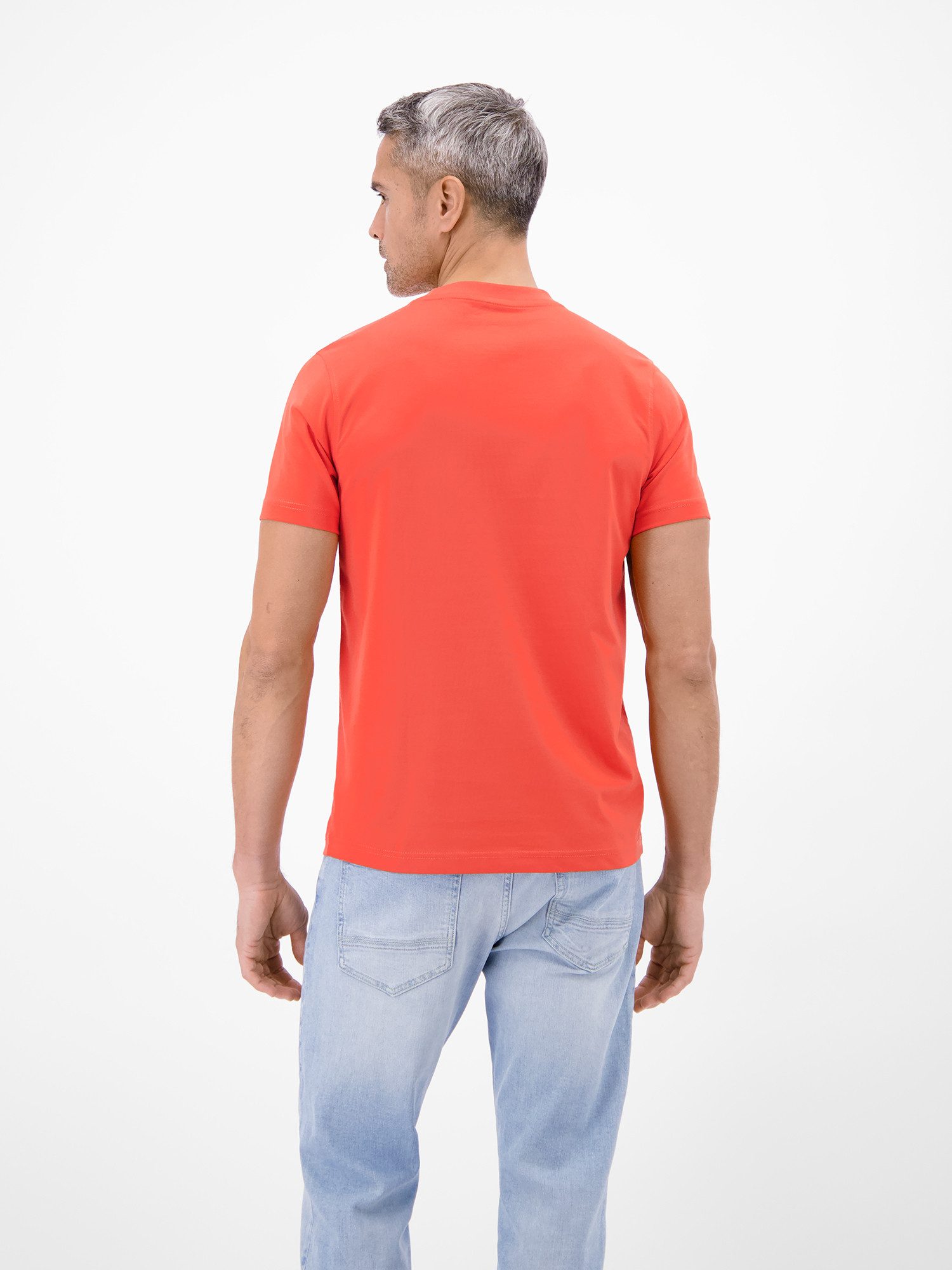 LERROS T-Shirt T-Shirt in Cool & Dry Qualität Feuchtigkeitsregulierend, hoher Tragekomfort, Einfarbig, Kurzarm