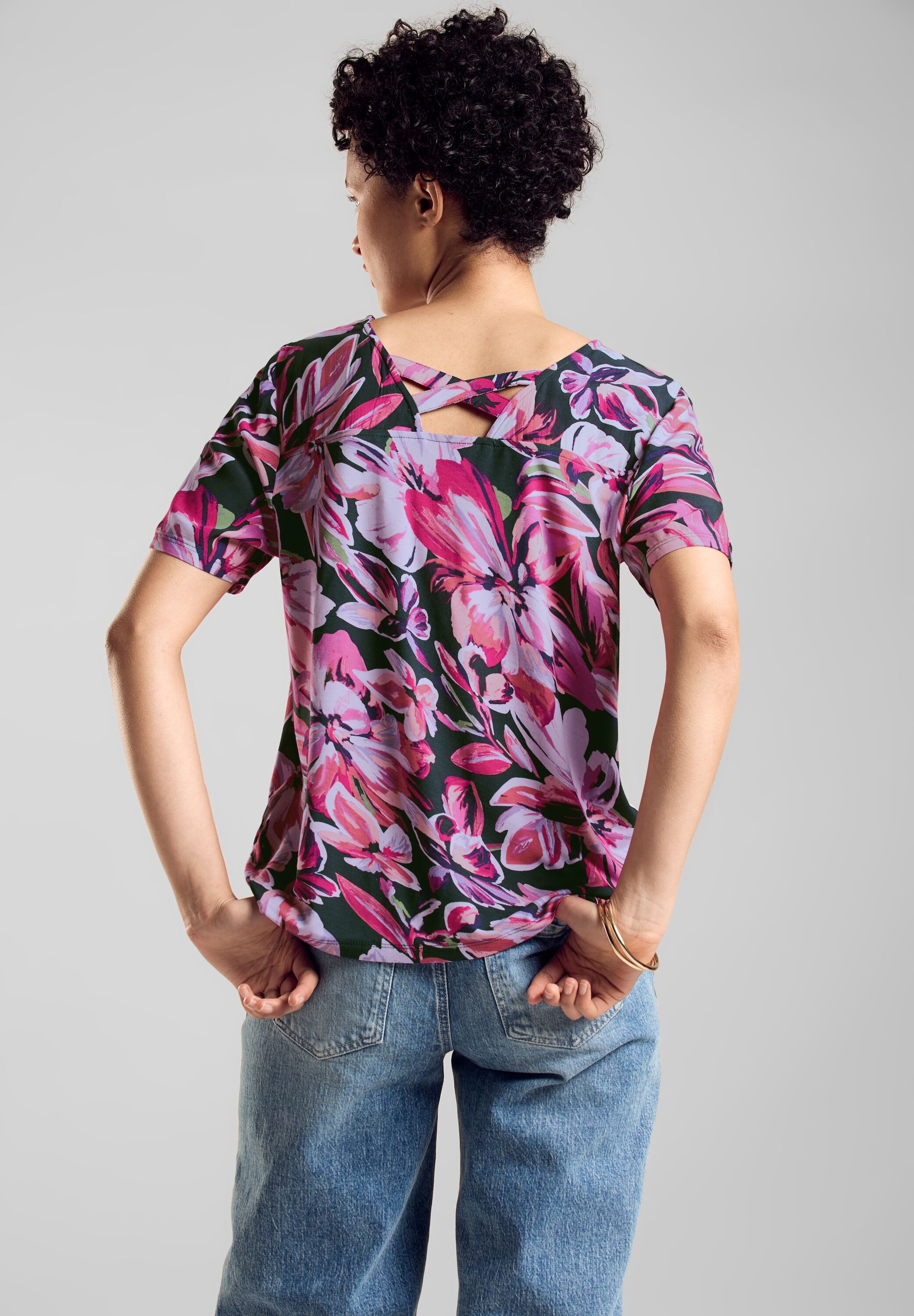 STREET ONE Rundhalsshirt mit Tape im Rücken