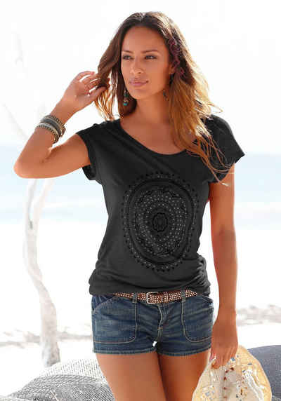 LASCANA Strandshirt mit Print und glänzendem Effekt, Ethno-Look, casual