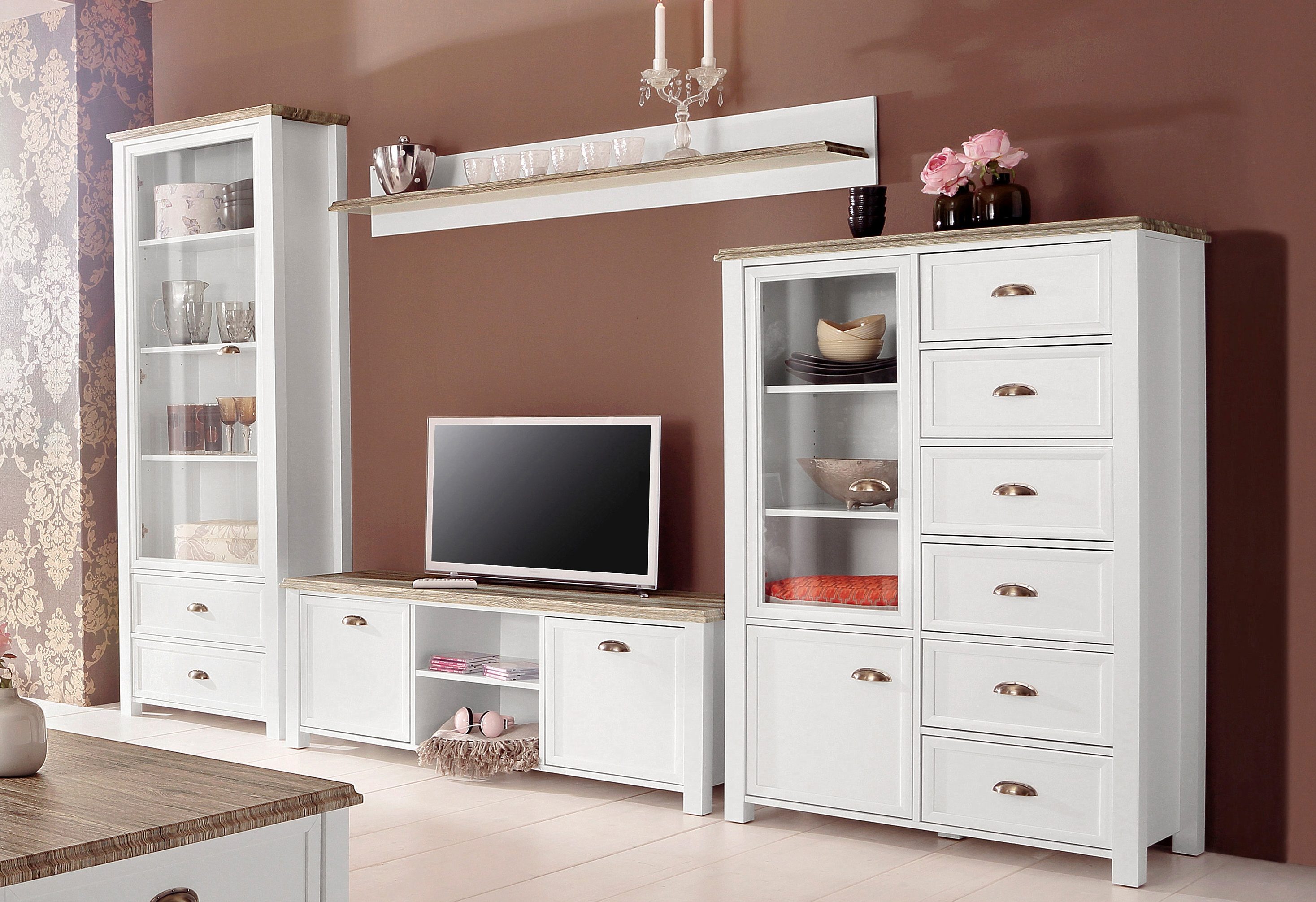 Wohnwand CHATEAU von HOME AFFAIRE - nur 599,99€