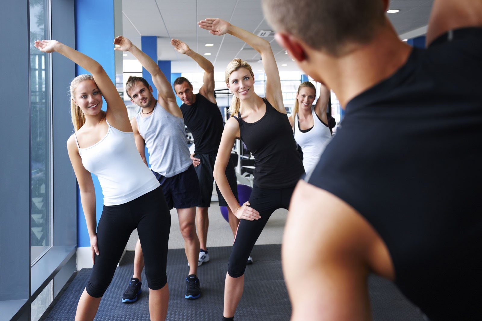 MySpiegel.de Wandspiegel Spiegelwand Für Fitness Und Ballett Glas mit Splitterschutzfolie