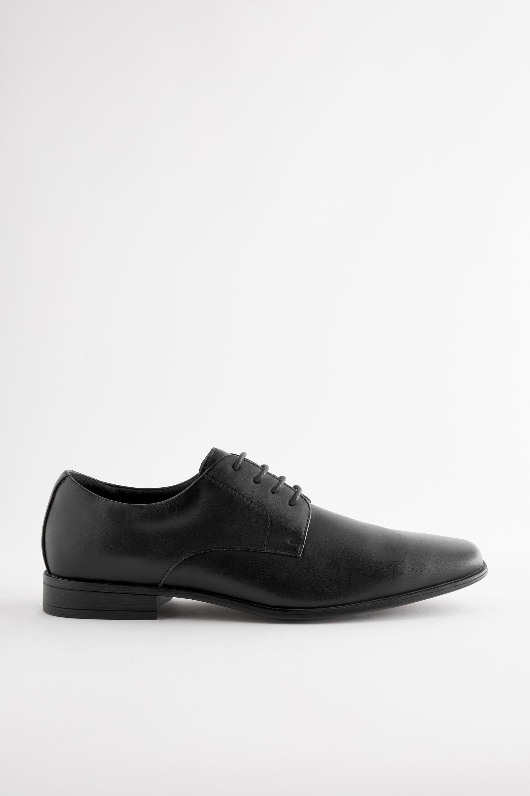Schmale Derby-Schuhe mit eckiger Zehenpartie Schnürschuh