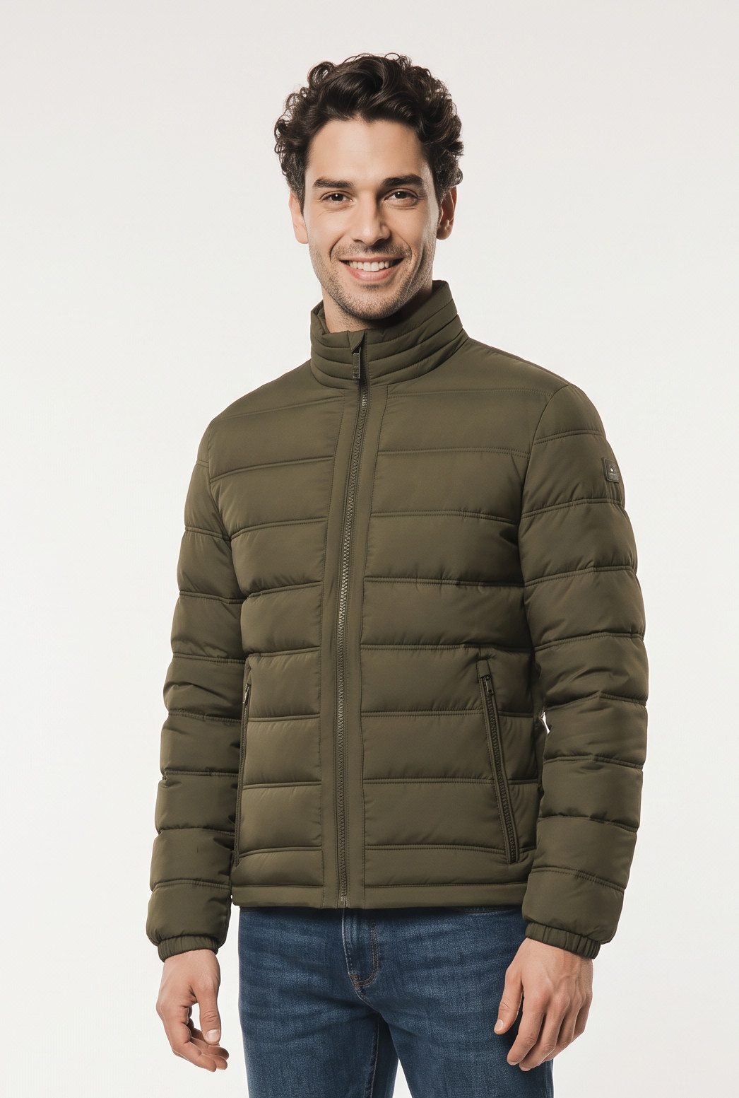 Strellson Funktionsjacke Modena Steppjacke mit Stehkragen Regular Fit wärmende Tech-Wattierung