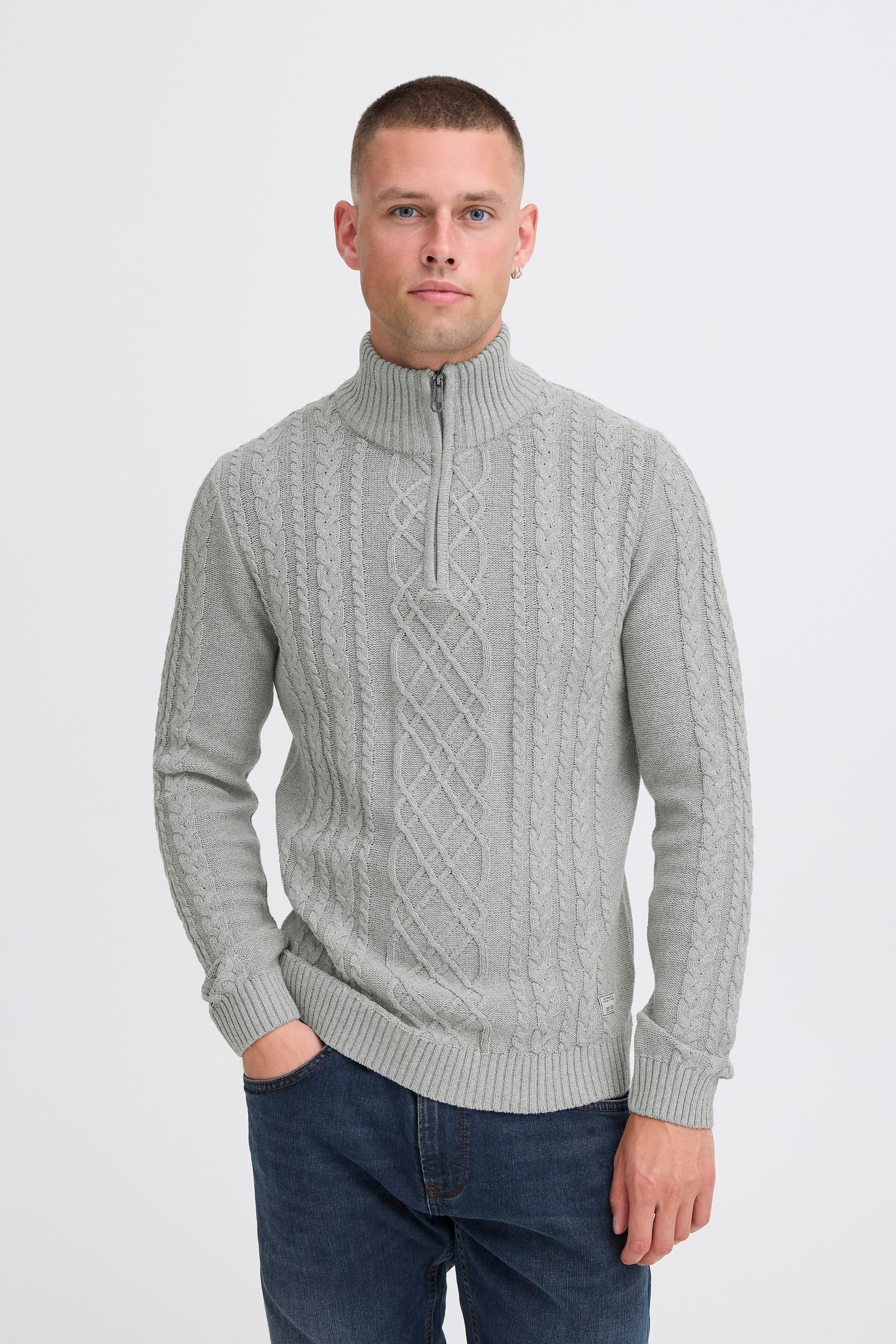 11 Project Troyer PRJamelien Modischer Pullover